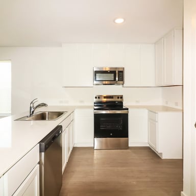 Property photo 2 of 109 Meadowbrook Dr