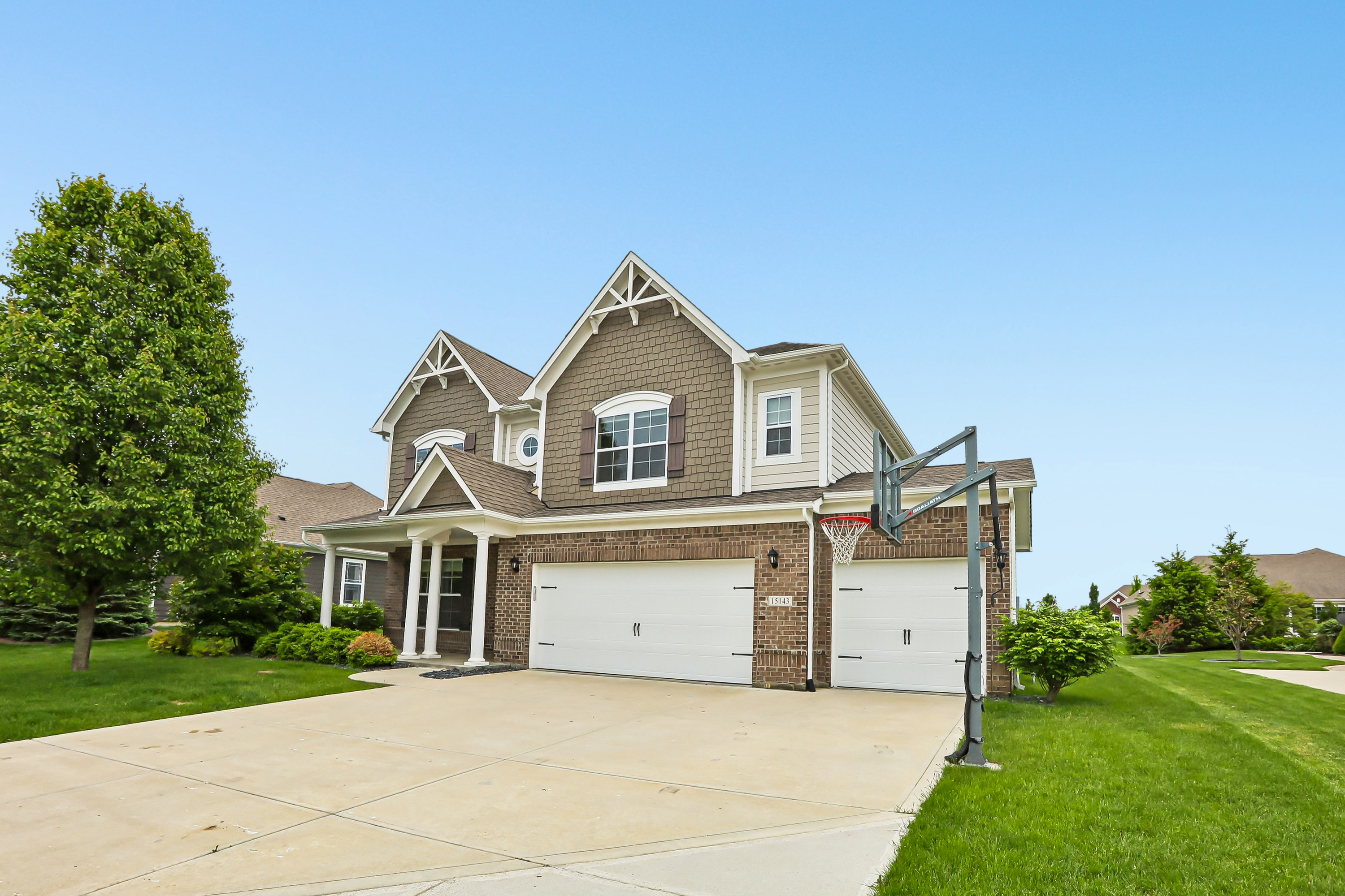 Photo 8 of 56 of 15143 Gallop Ln, Fishers, IN