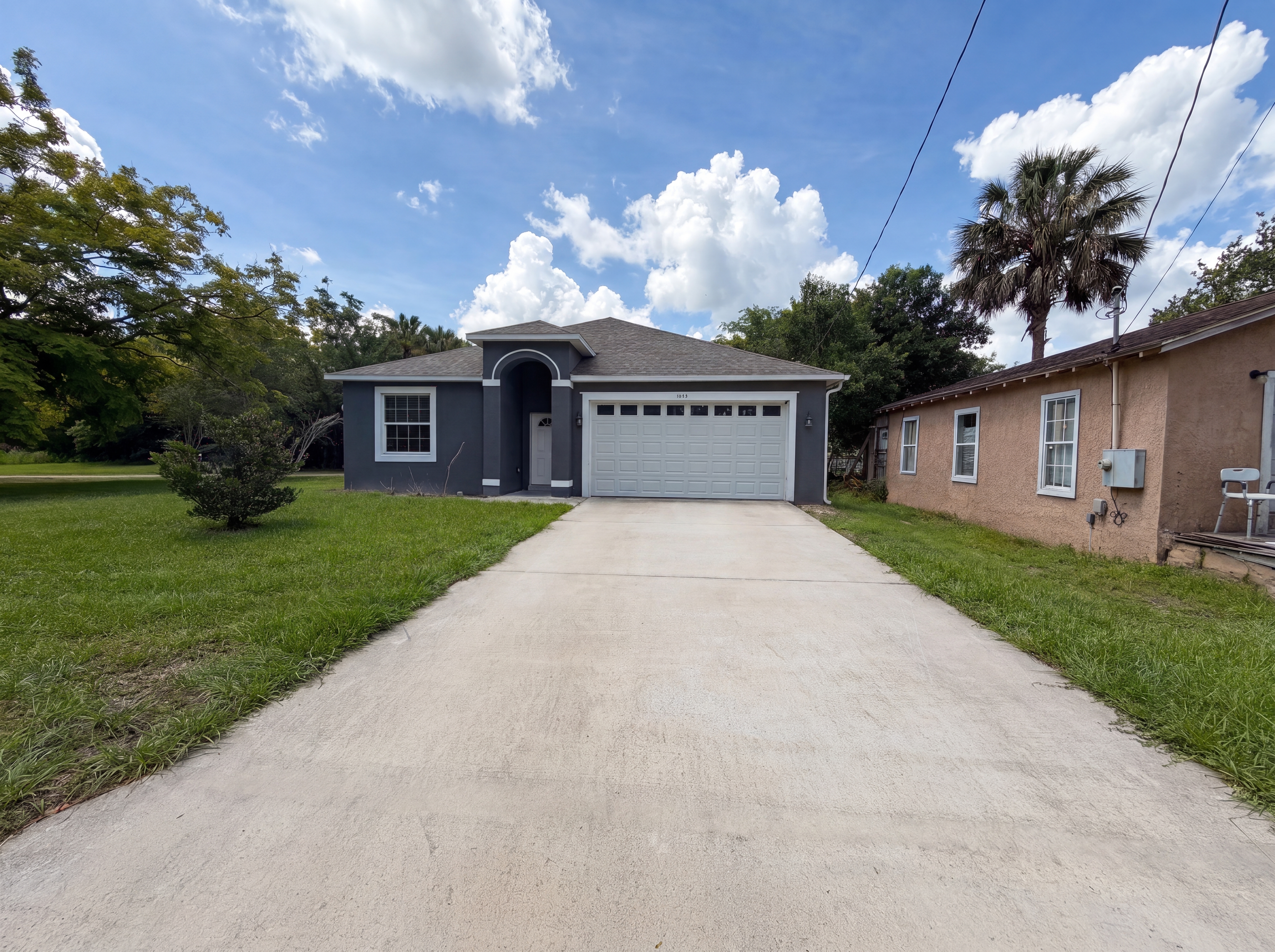Photo 24 of 27 of 1013 W 11th St, Sanford, FL