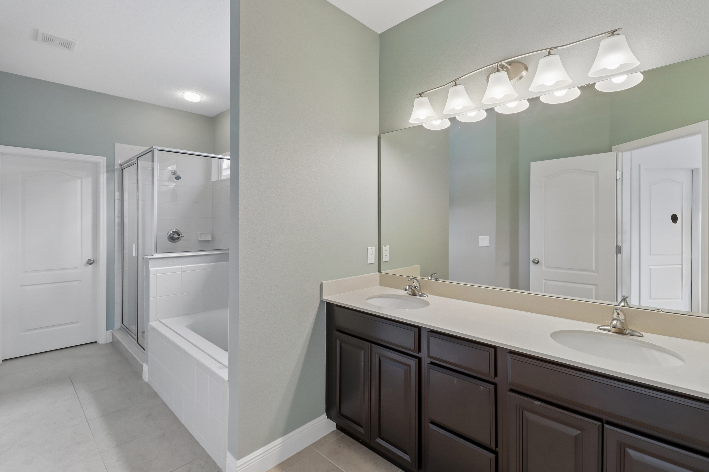 Photo 92 of 103 of 4309 Saltmarsh Sparrow Dr, Windermere, FL