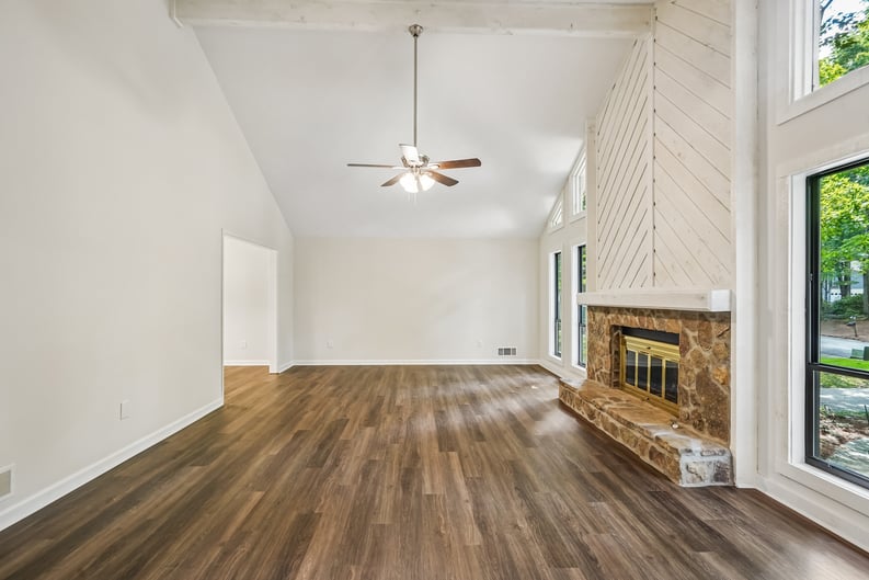 Property photo 3 of 4927 Dillards Mill Way
