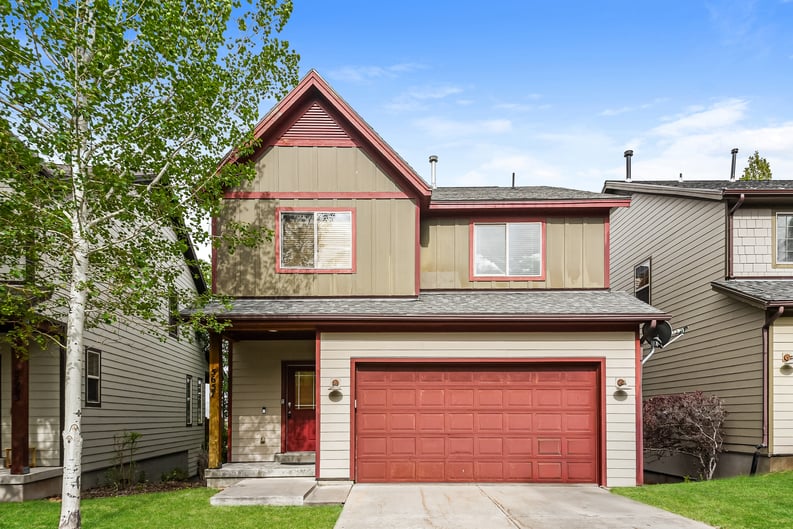 Property photo 1 of 5657 Bobsled Blvd