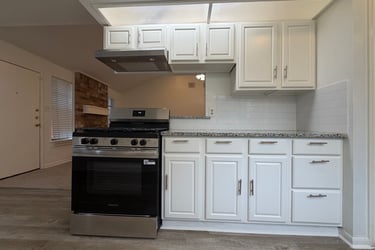 Interior photo of 3714 Saint William Ln