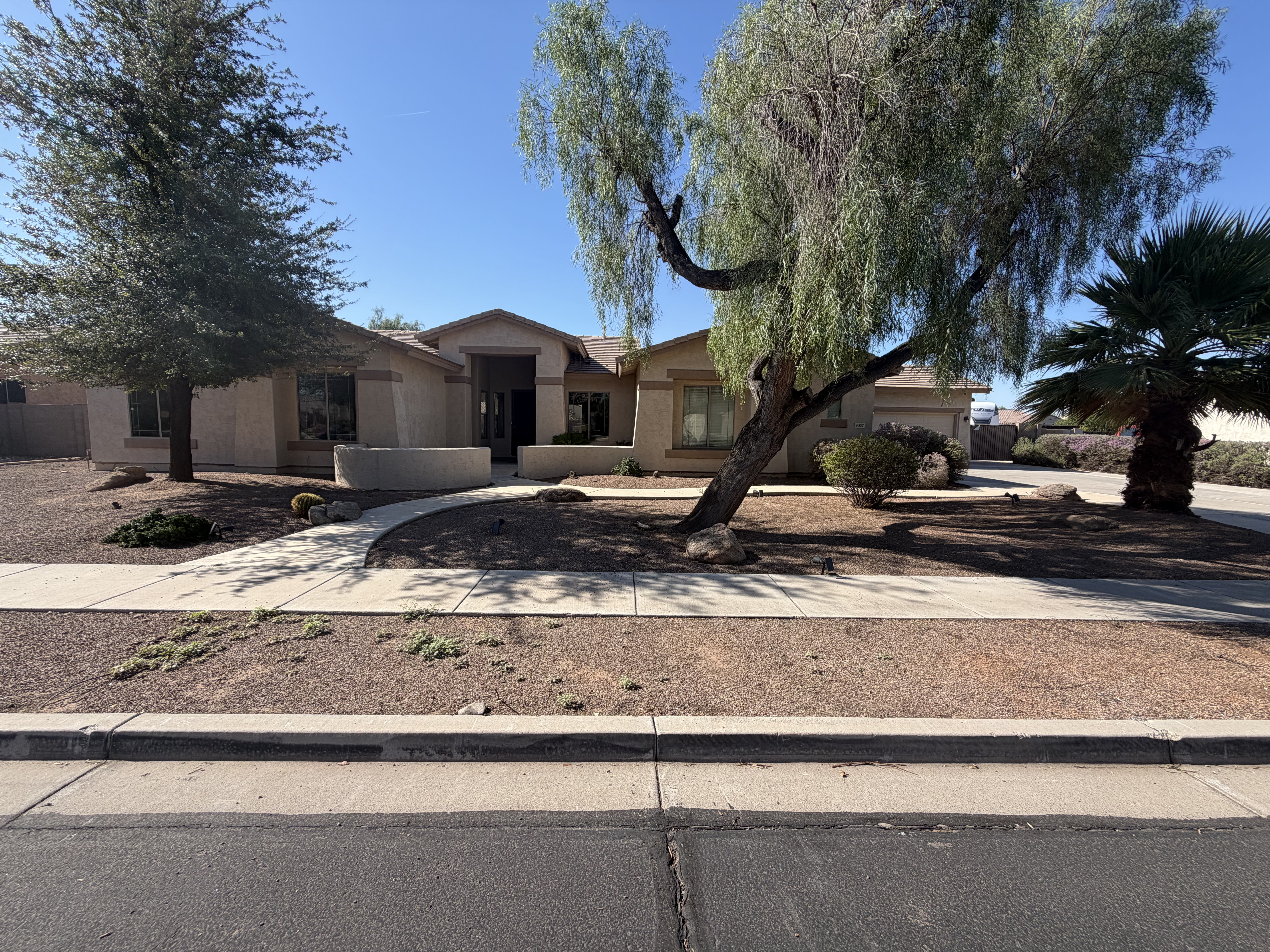 Photo 2 of 64 of 8027 W San Miguel Ave, Glendale, AZ