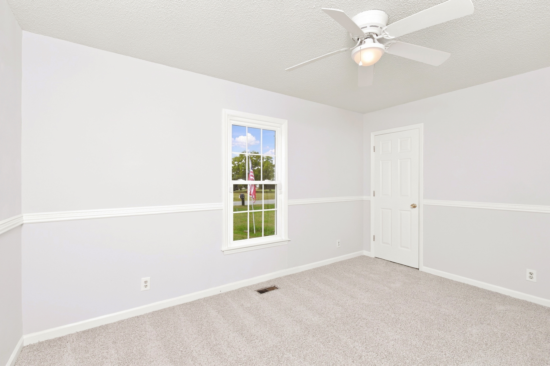 Photo 12 of 16 of 110 Patsy Ln, Goldsboro, NC