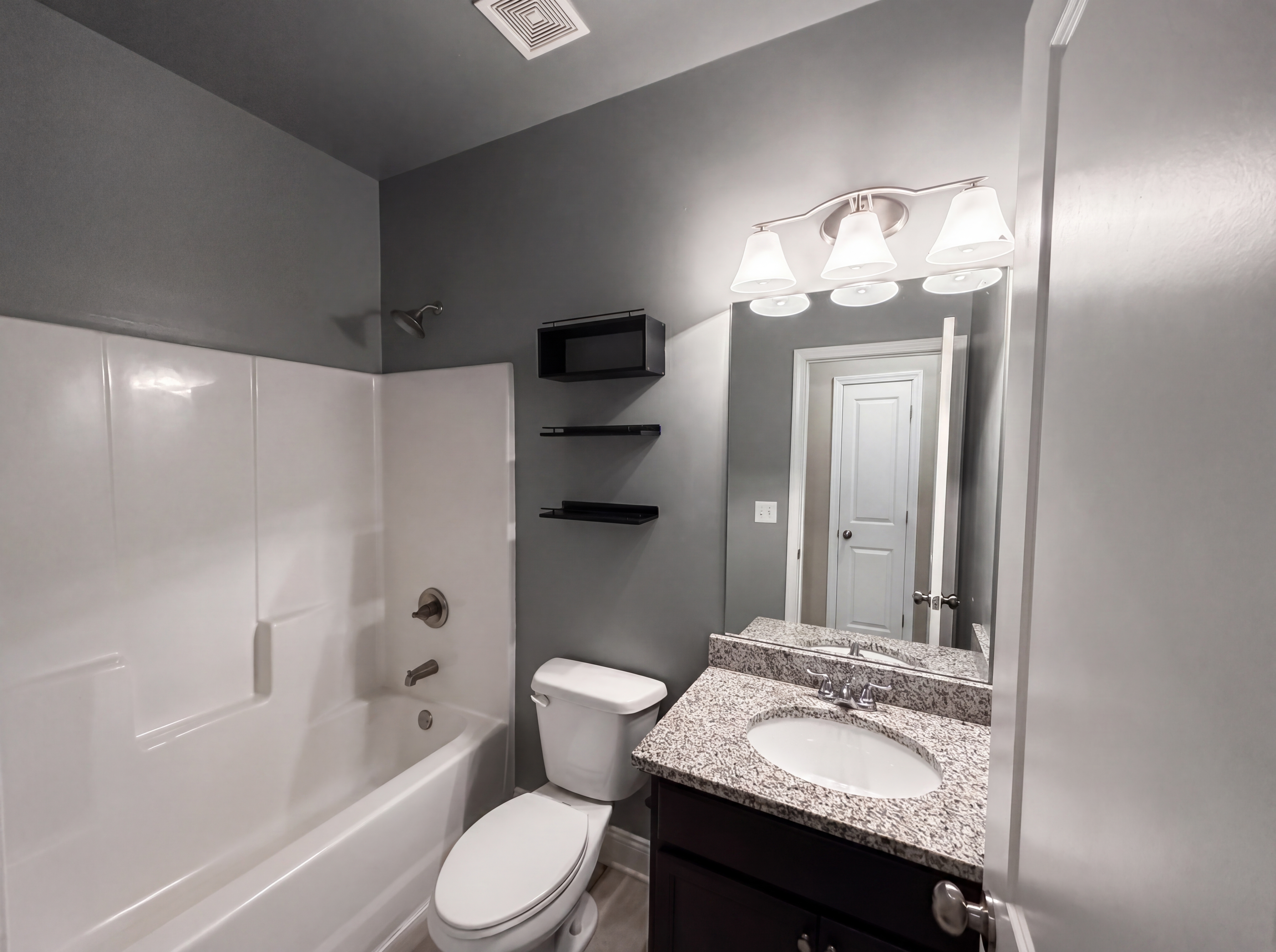 Photo 13 of 22 of 1209 Windstone Dr, Winder, GA