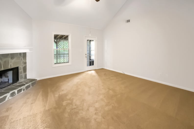 Property photo 3 of 131 Morningside Dr