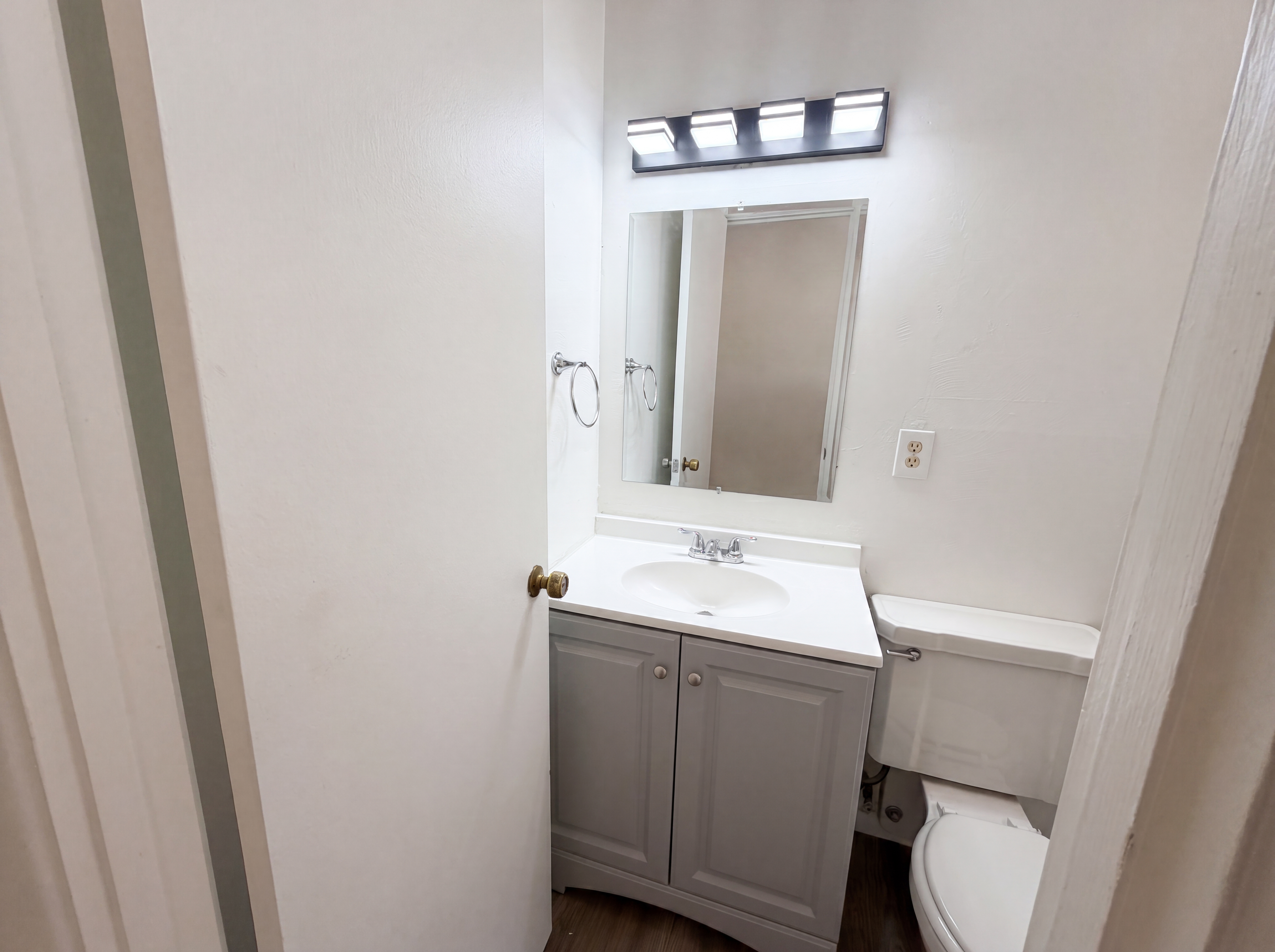 Photo 11 of 21 of 2901 N Cloverland Ave, Tucson, AZ