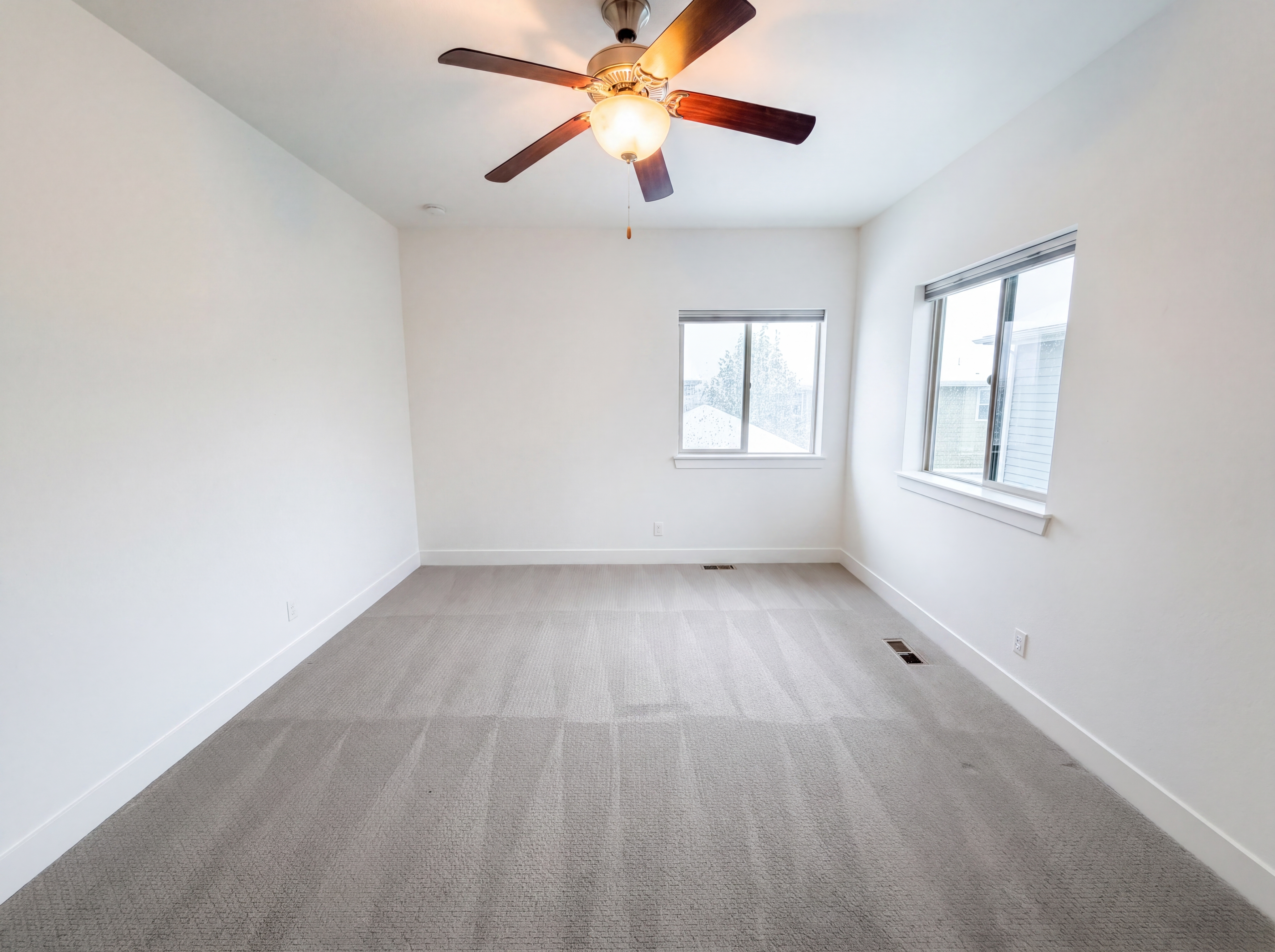 Photo 19 of 33 of 11466 E 27th Ave, Denver, CO