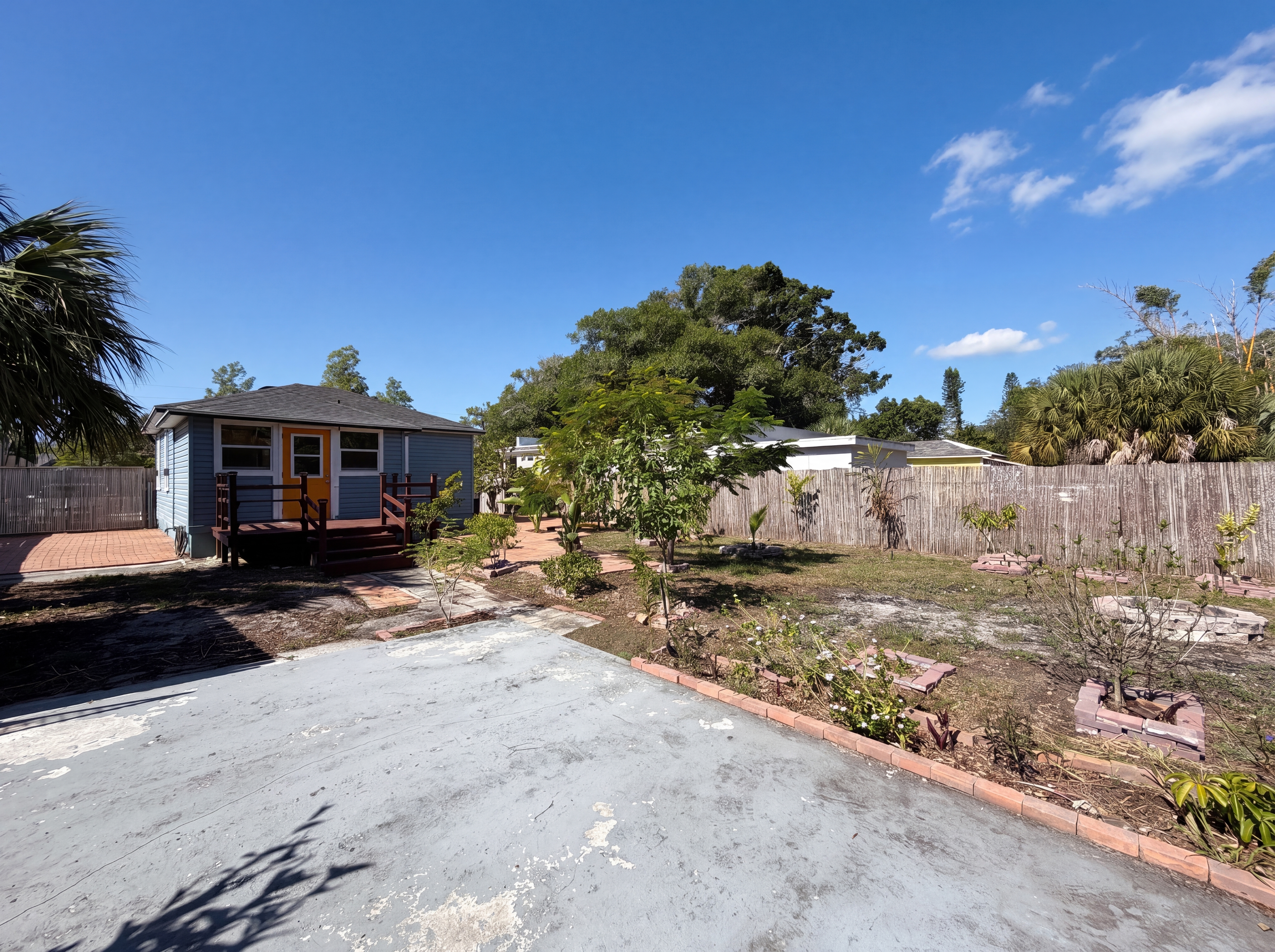 Photo 5 of 19 of 5005 Tangerine Ave S, Gulfport, FL