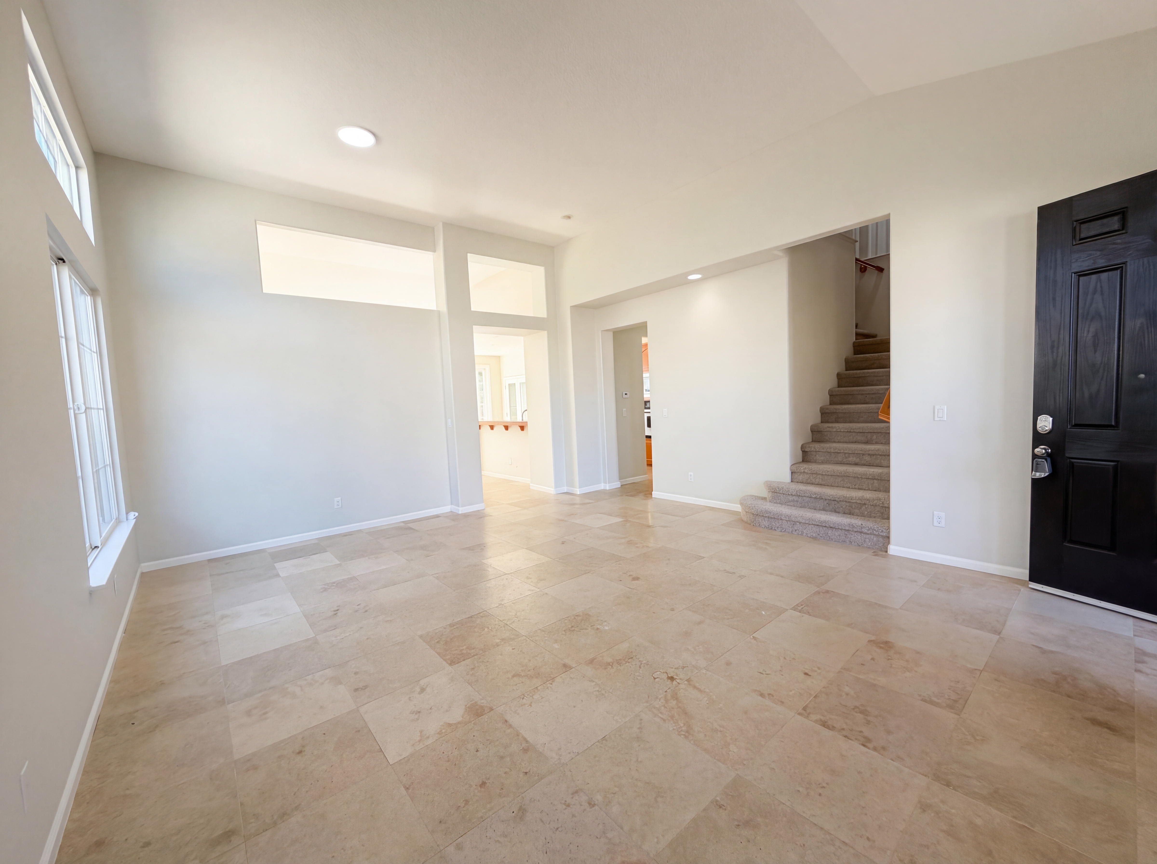 Photo 9 of 47 of 1257 Brooktrail Dr, Pittsburg, CA
