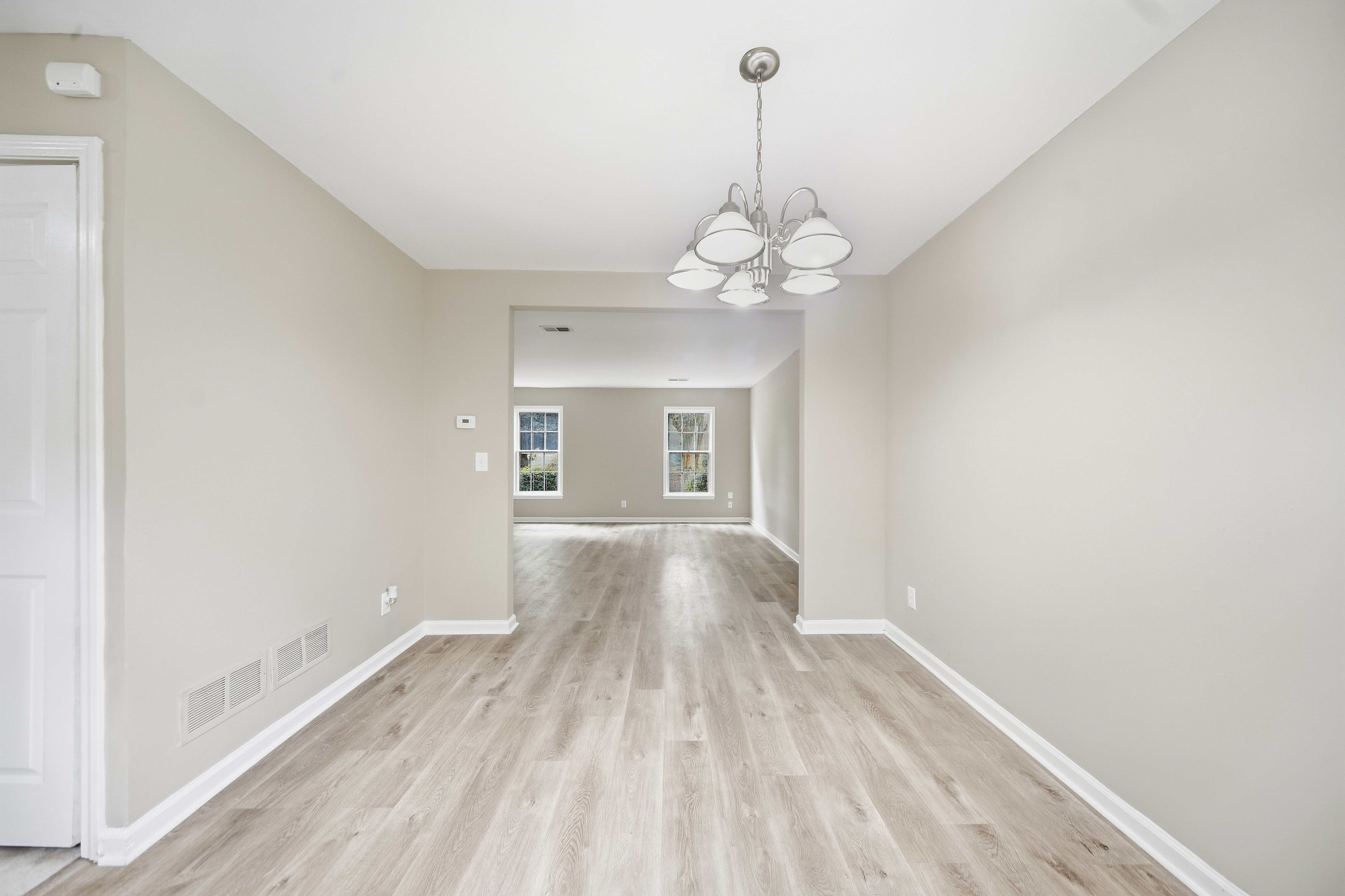 Photo 8 of 26 of 992 Old Holcomb Bridge Rd, Roswell, GA