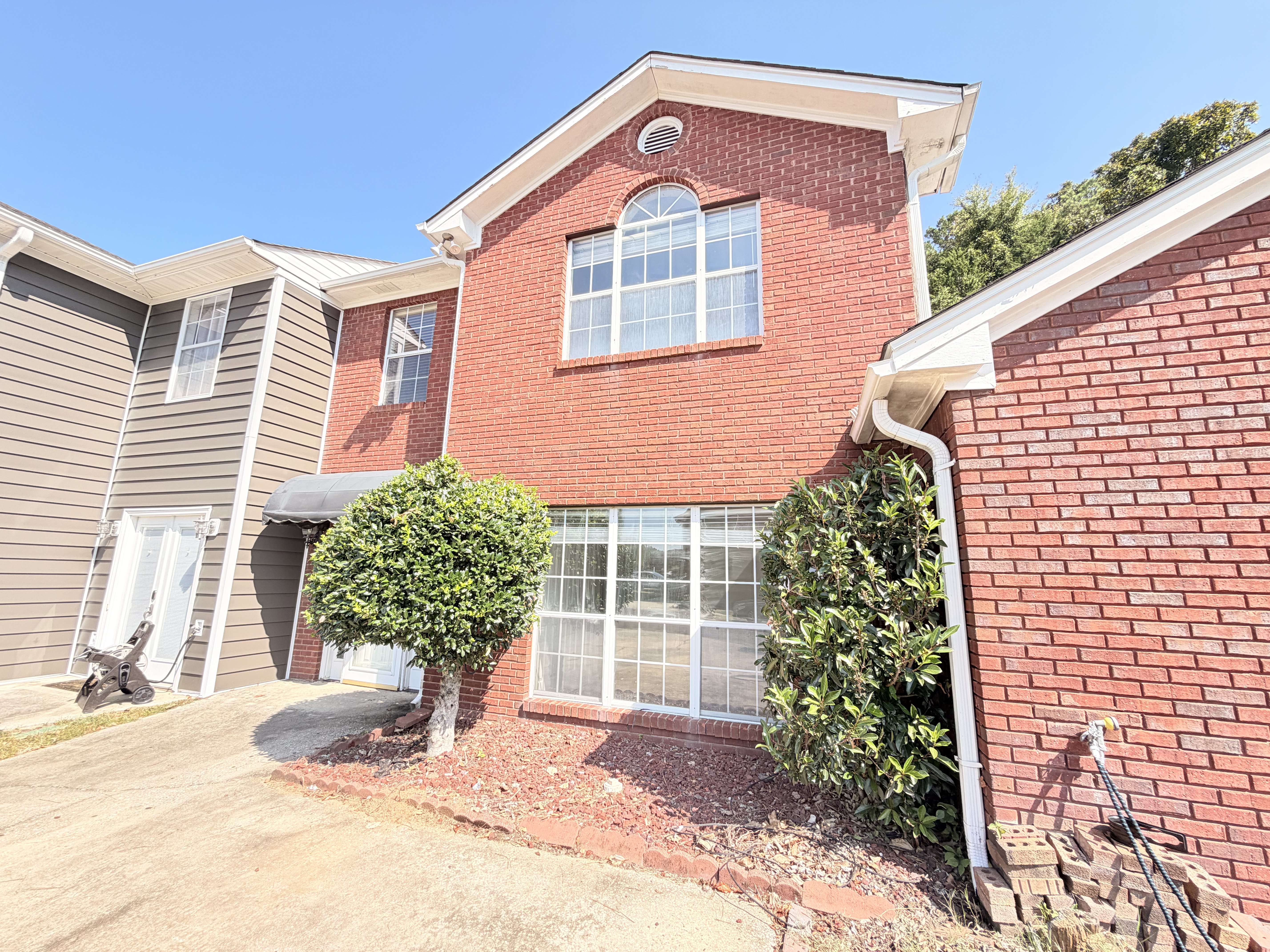 Photo 18 of 20 of 531 Canyon Park Dr, Pelham, AL