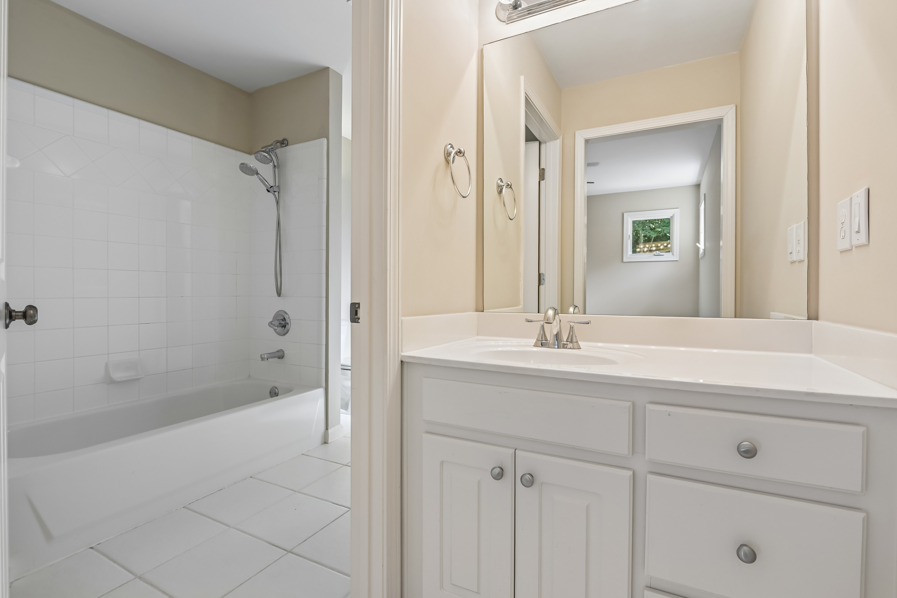 Photo 67 of 73 of 720 Barberry Dr, Alpharetta, GA