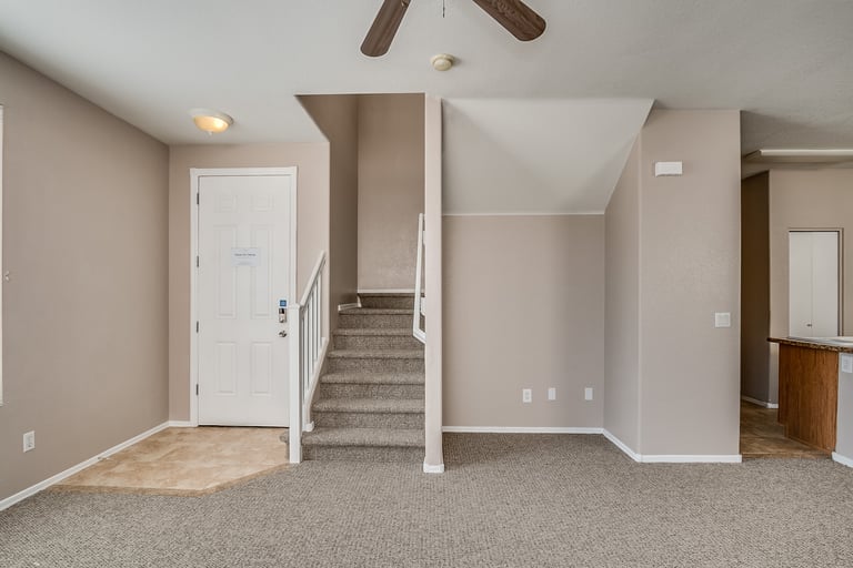 Photo 2 of 28 - 1454 E Atlanta Ave, Phoenix, AZ 85040