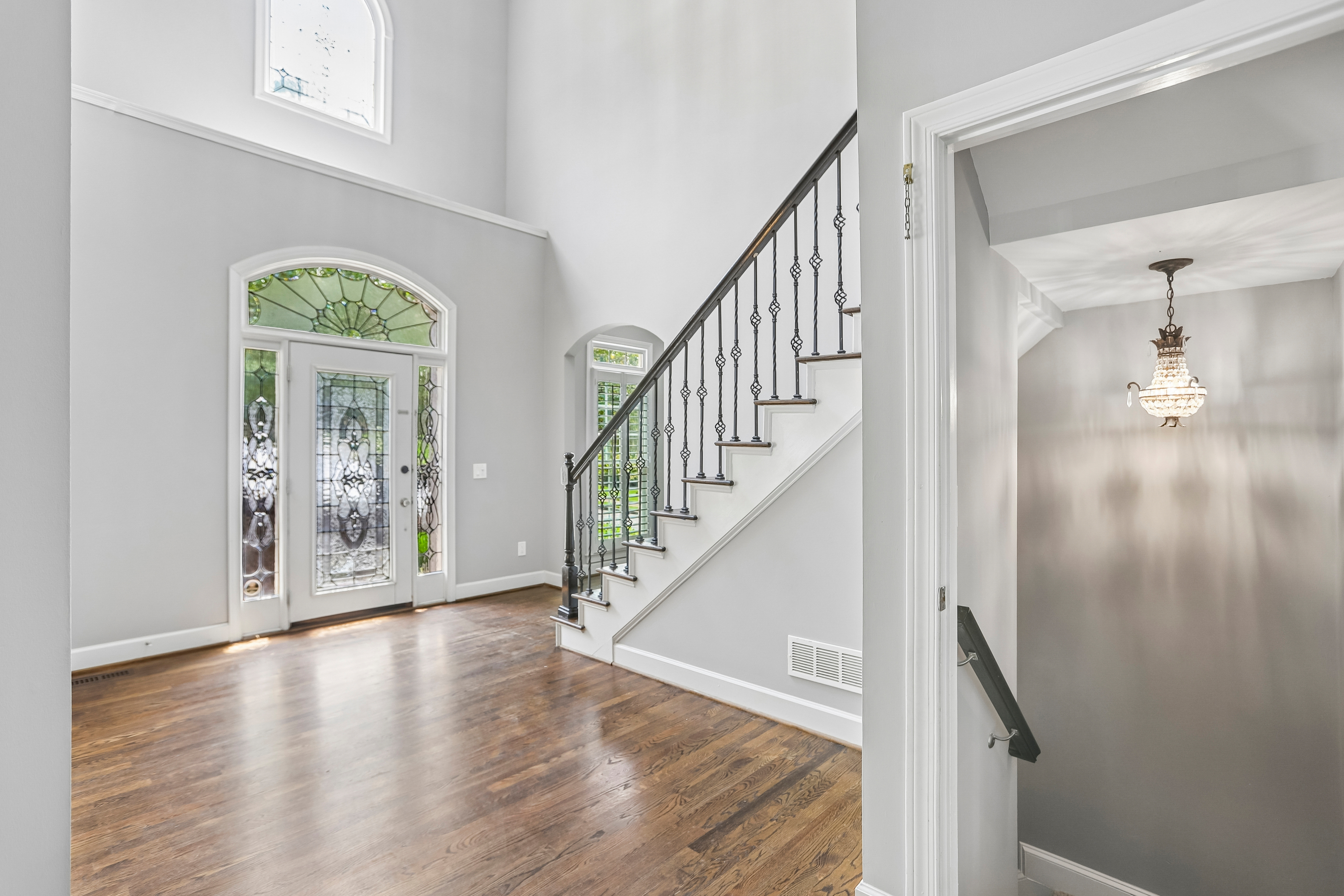 Photo 6 of 67 of 700 Leeds Garden Ter, Alpharetta, GA