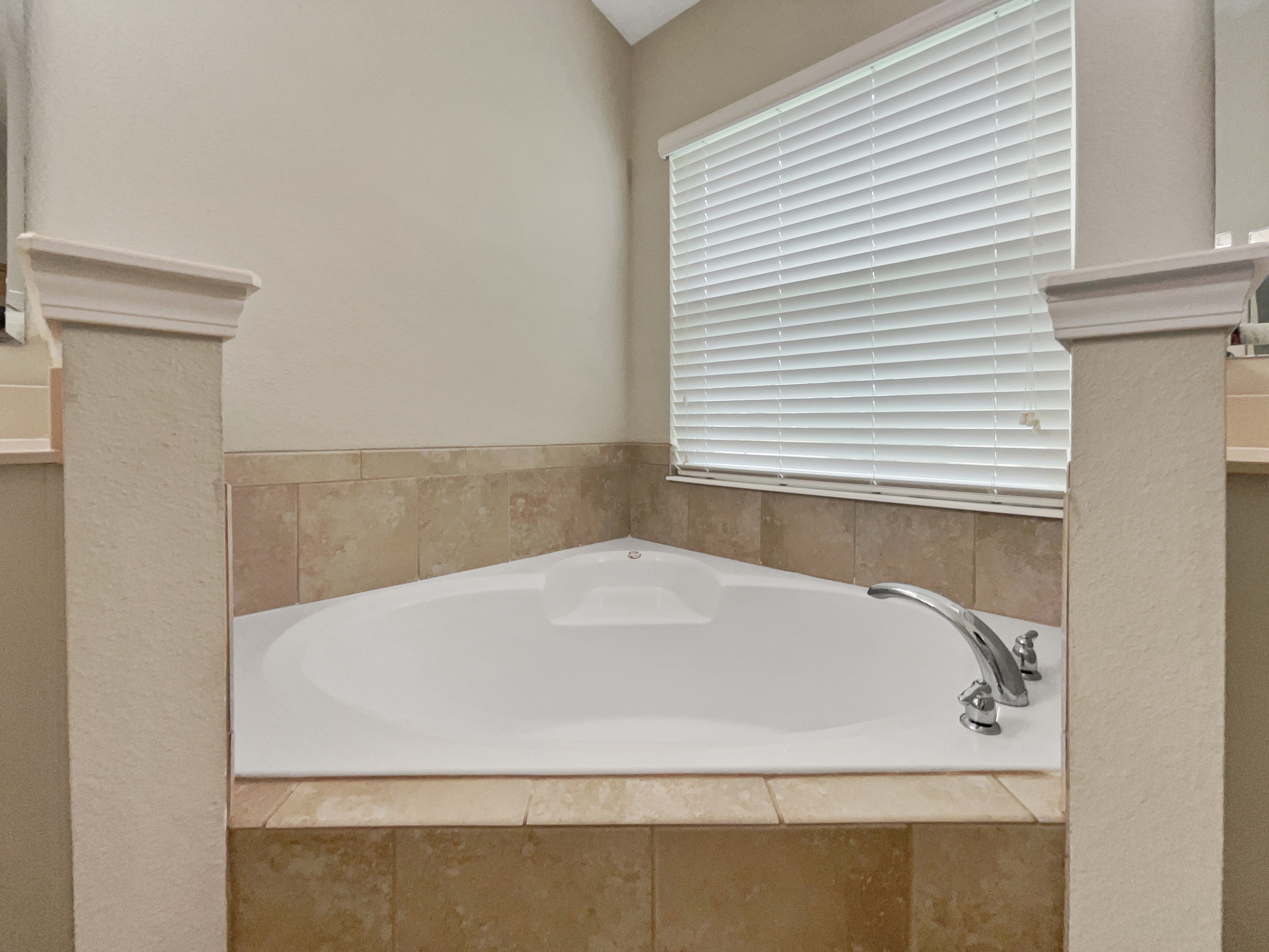 Photo 19 of 26 of 68 Auberry Dr, Palm Coast, FL