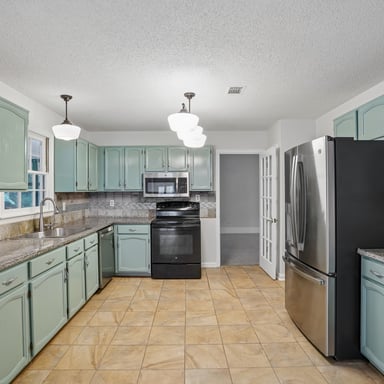 Property photo 2 of 1254 Wynford Colony SW