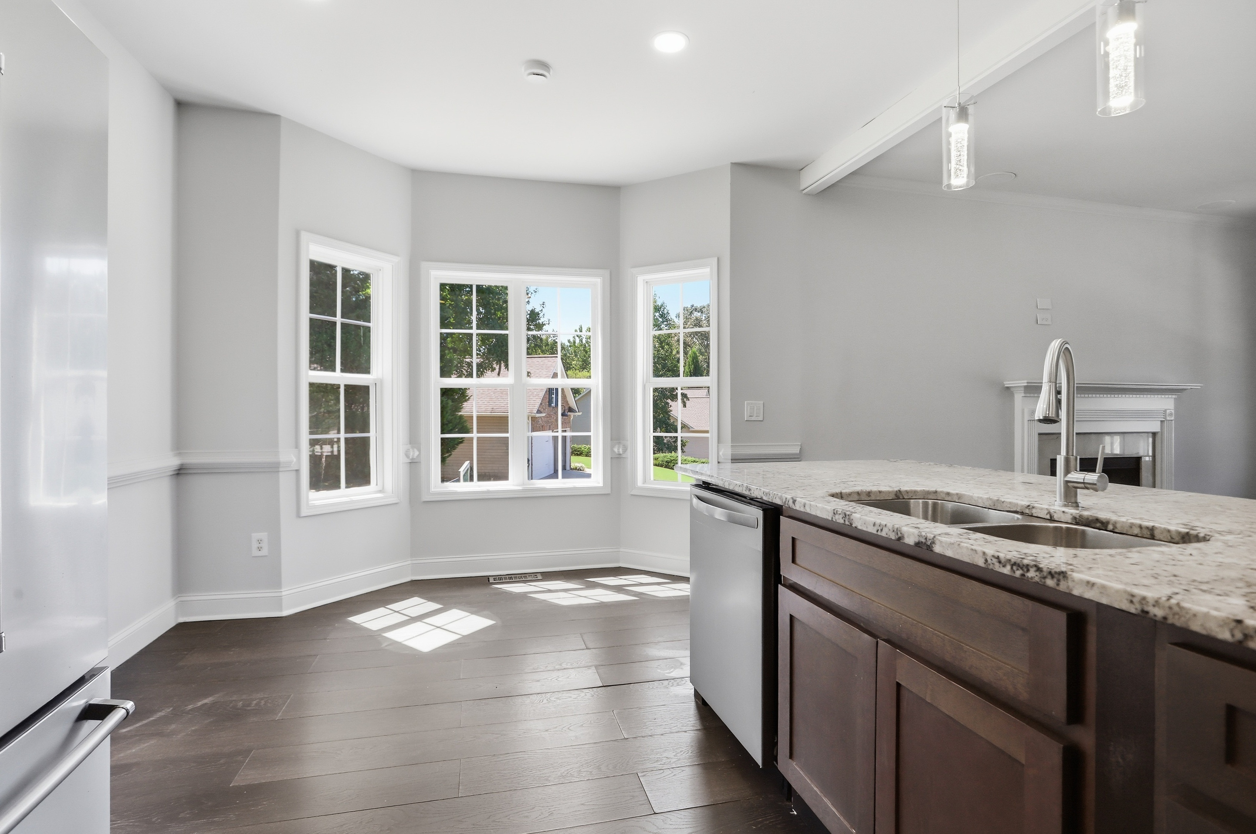 Photo 8 of 36 of 44 Fairwood Dr, Dallas, GA
