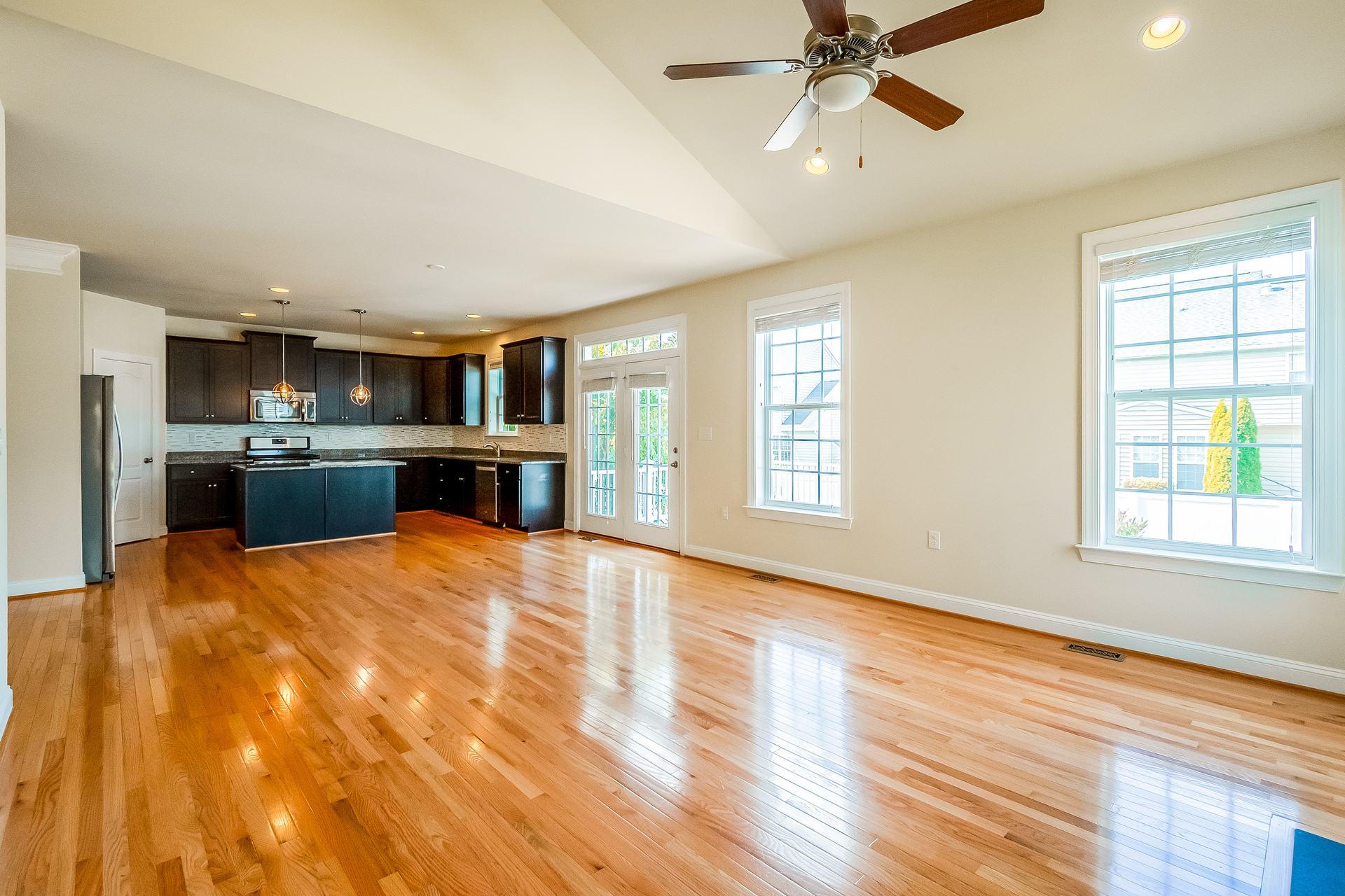 Photo 3 of 23 of 225 Dinwiddie Way, Kearneysville, WV