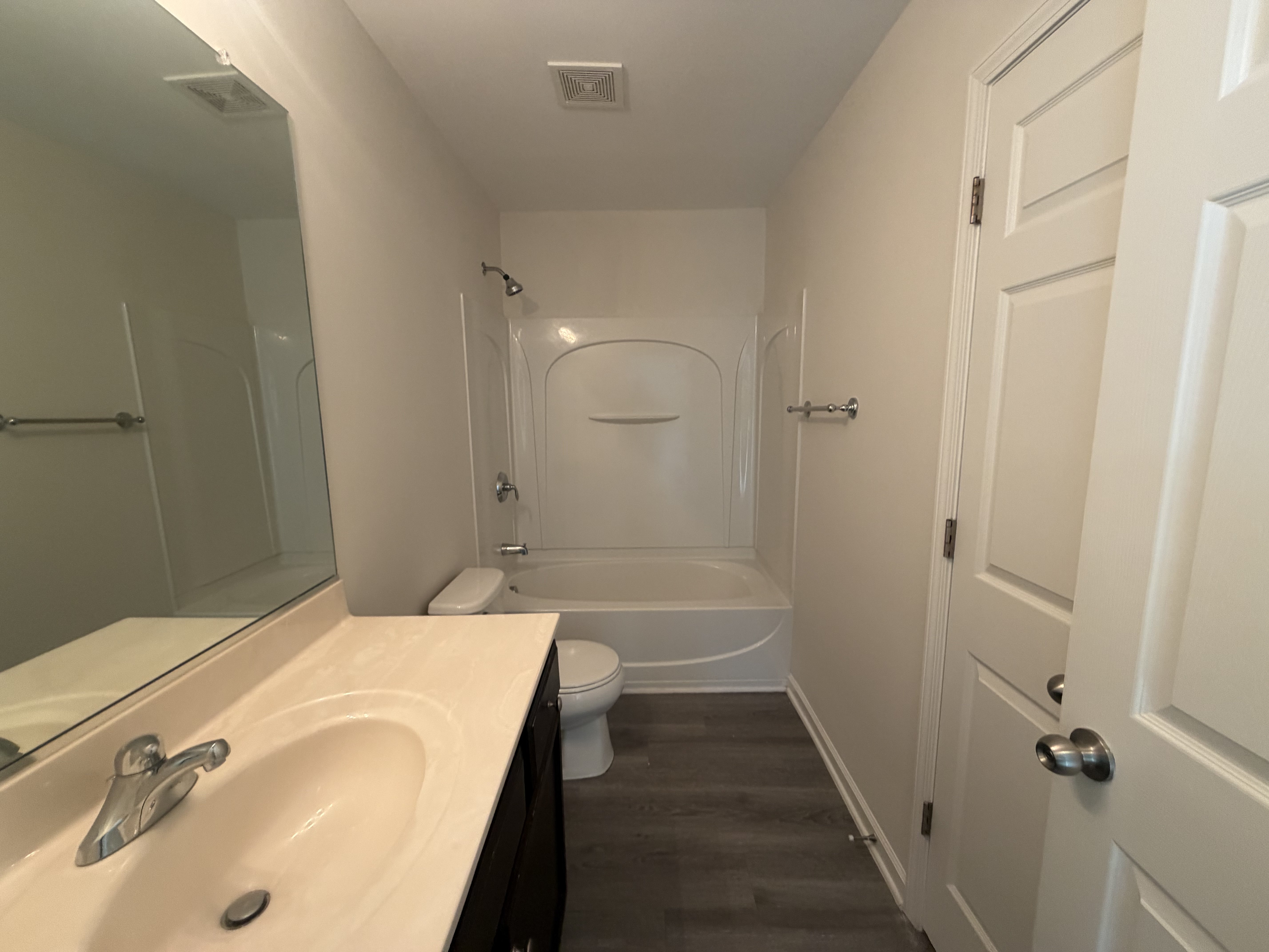 Photo 21 of 24 of 2722 Quail Oaks Dr, Greensboro, NC
