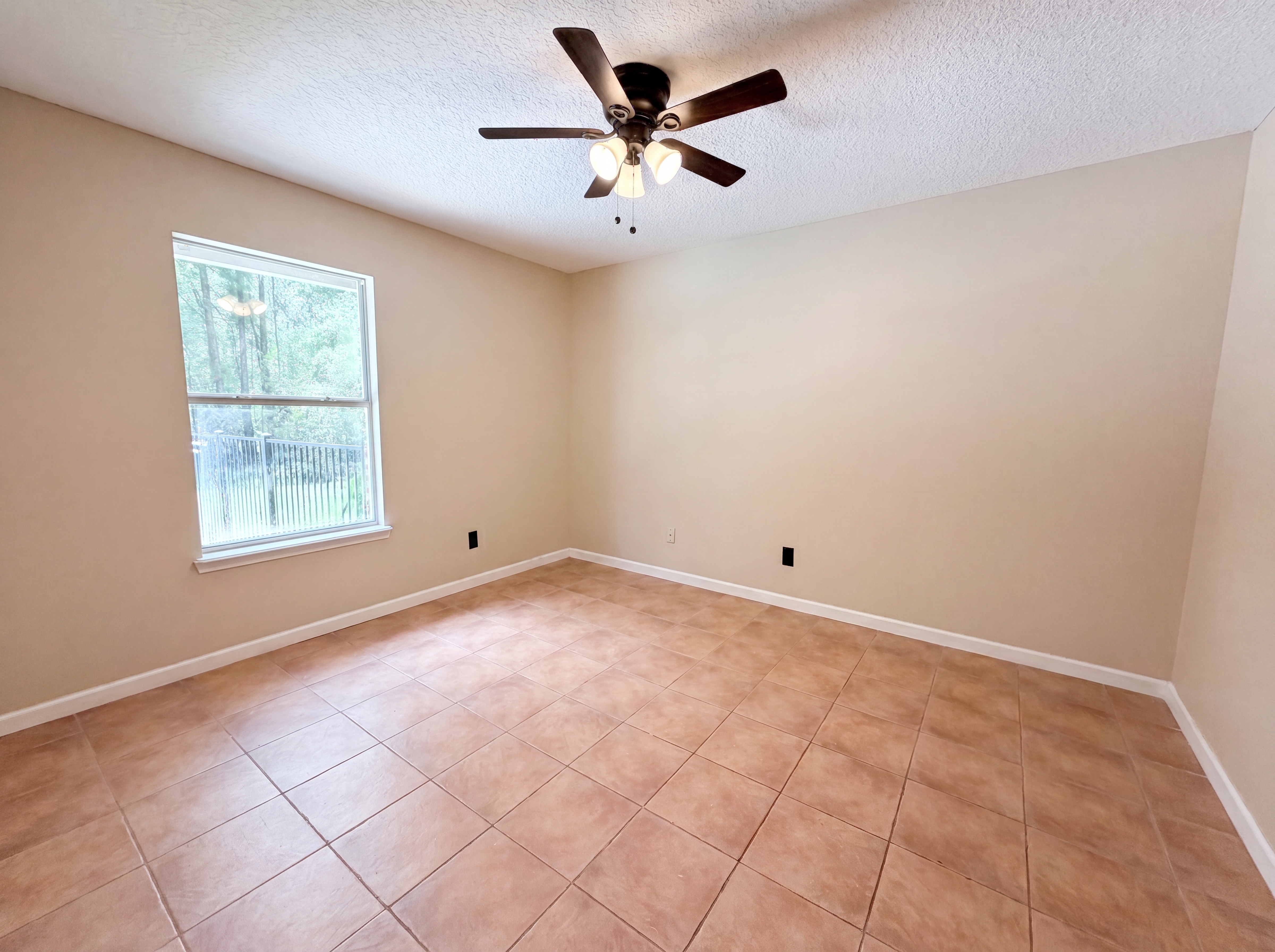 Photo 17 of 23 of 2775 Ravines Rd, Middleburg, FL