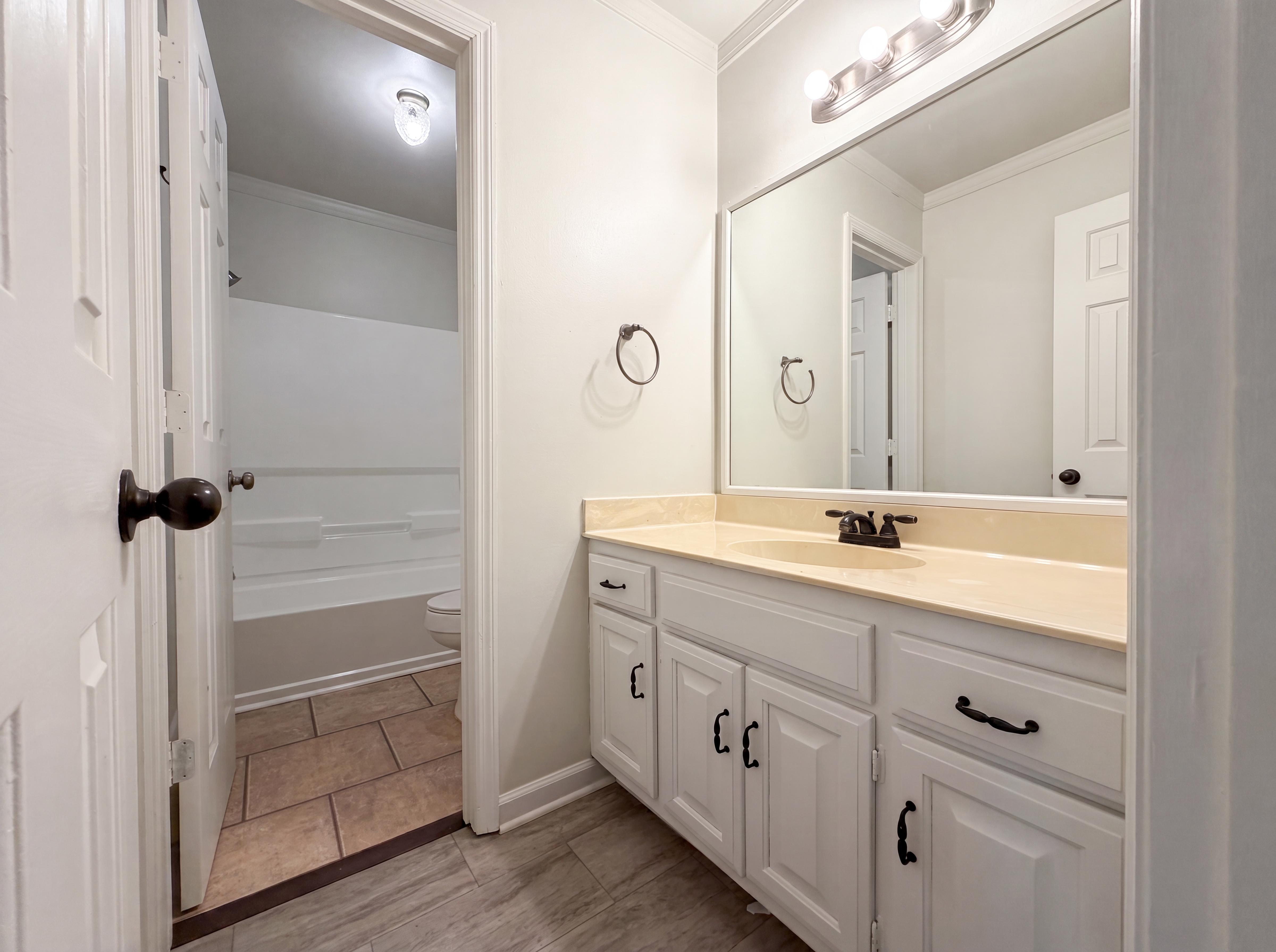 Photo 6 of 18 of 1109 Mary Evelyn Ct, Nashville, TN