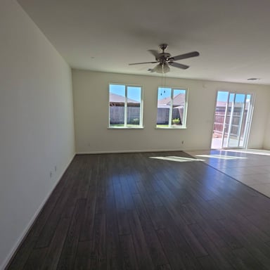 Property photo 3 of 5578 E Eugenia Ave