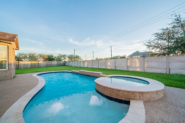 Photo 34 of 34 - 2208 Hannah Creek Ct, Houston, TX 77089