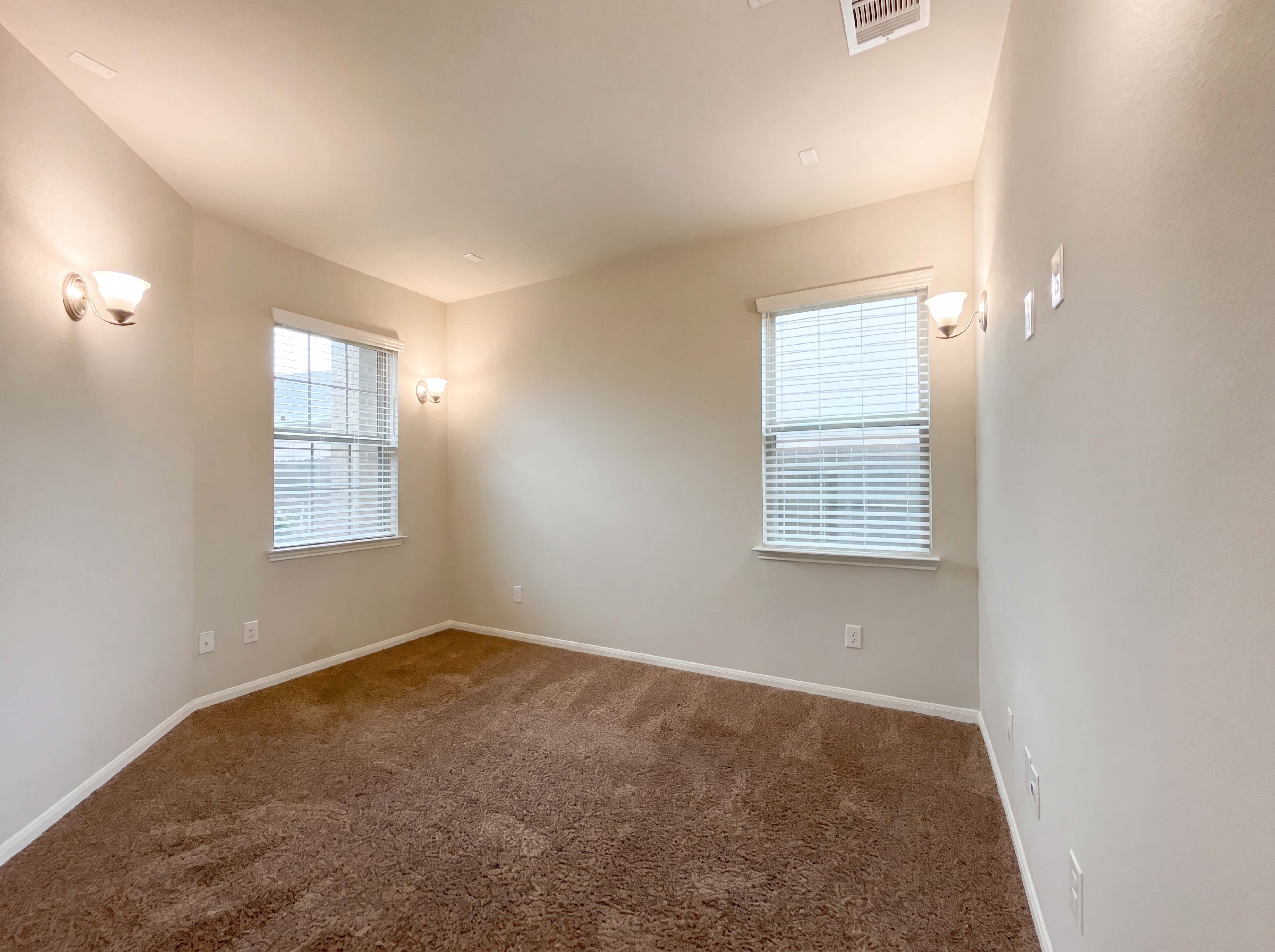 Photo 12 of 20 of 10310 Lake Huron Dr, Humble, TX