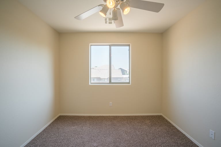 Photo 24 of 35 - 15926 W Monte Cristo Ave, Surprise, AZ 85374