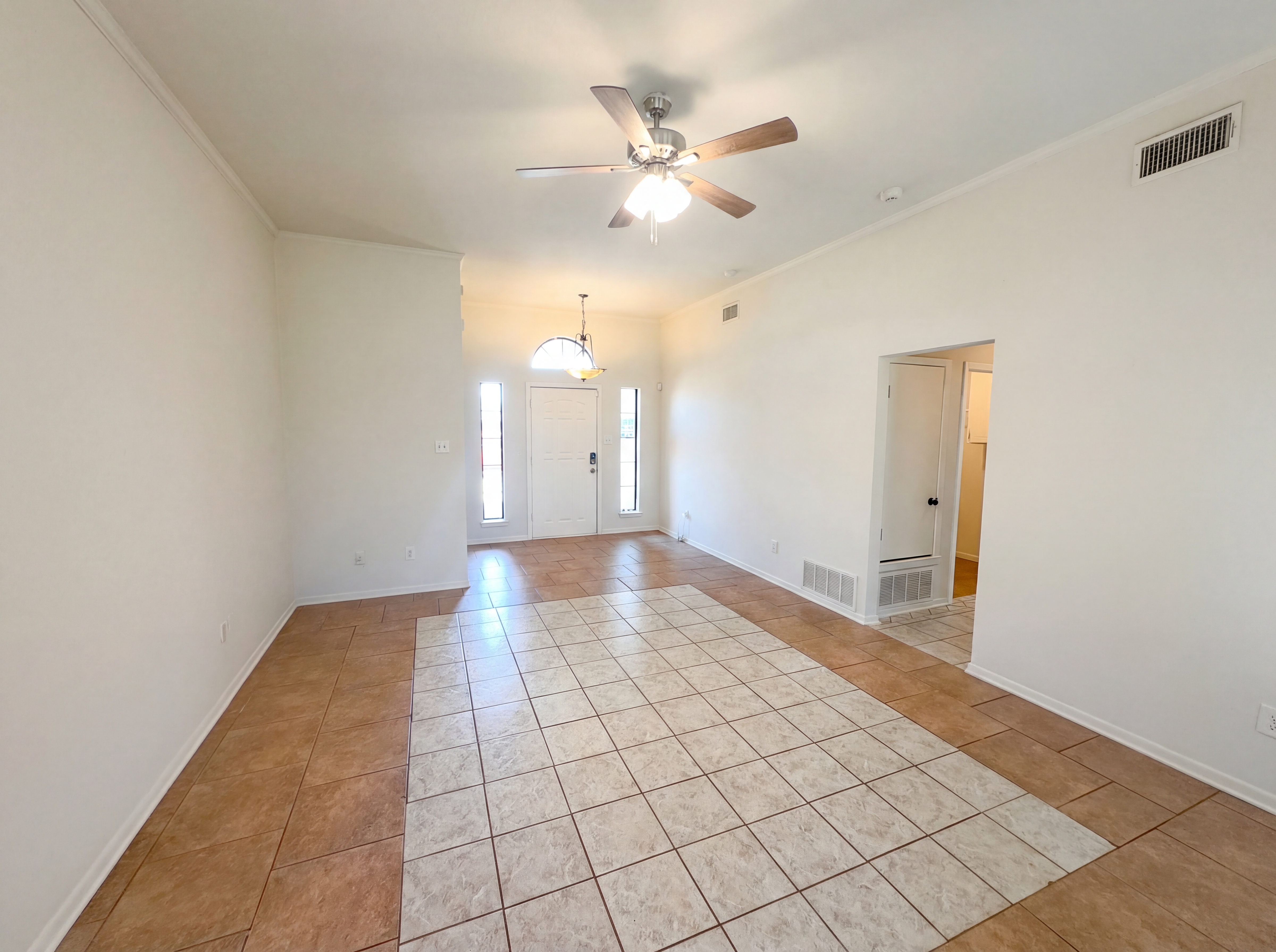 Photo 9 of 16 of 1802 Moonstone Dr, Killeen, TX