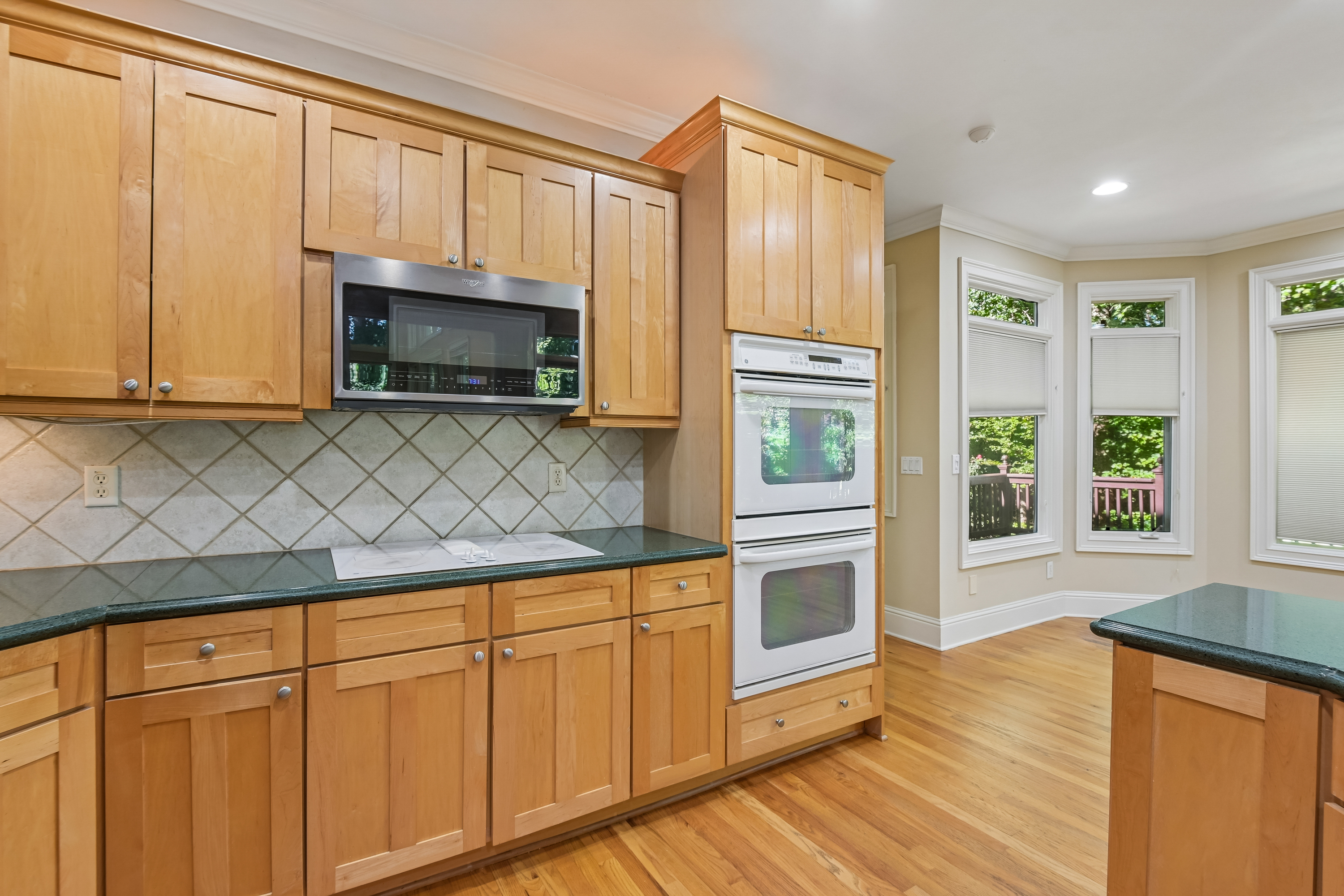 Photo 6 of 73 of 720 Barberry Dr, Alpharetta, GA
