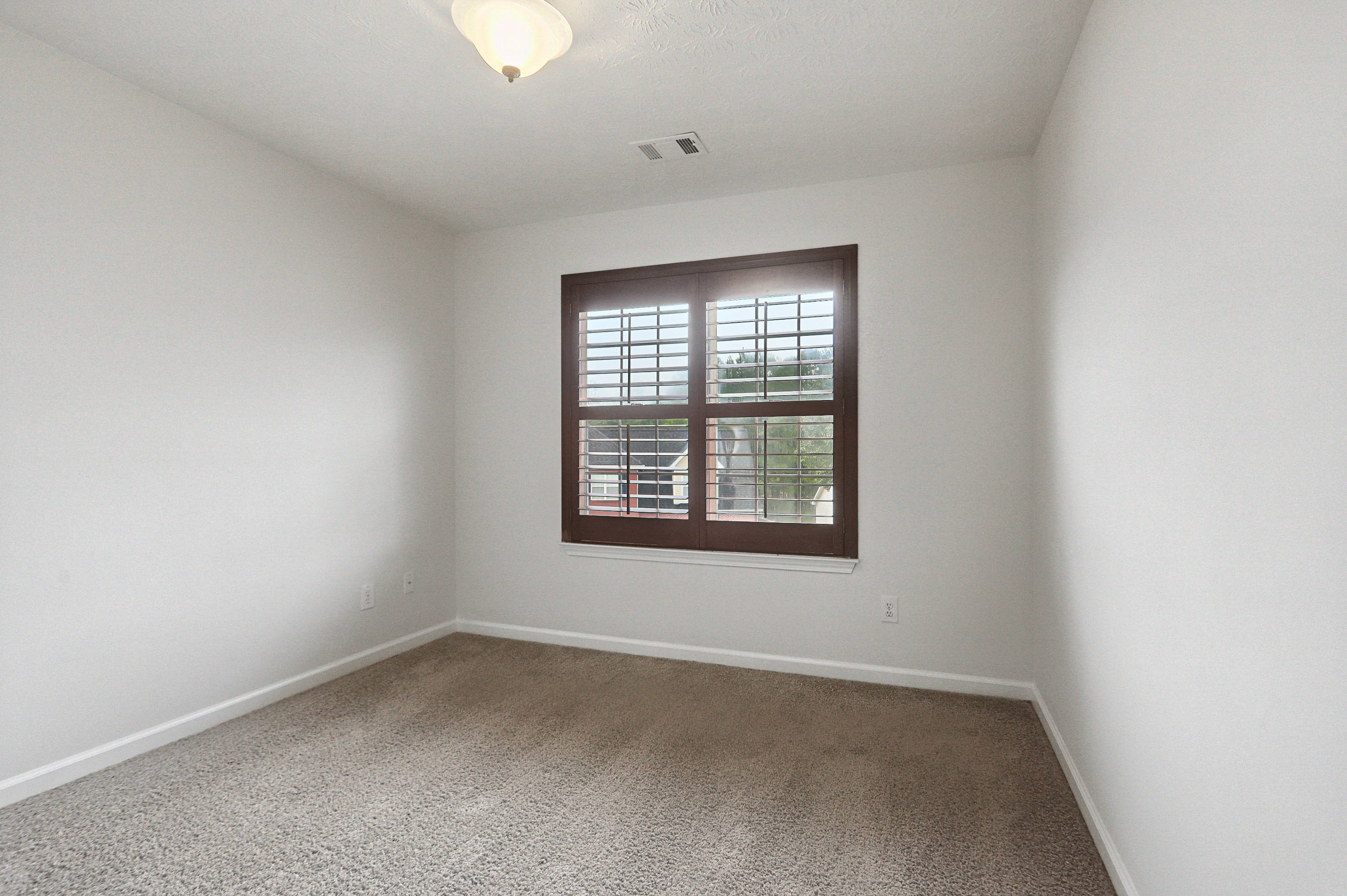 Photo 25 of 41 of 5713 Mill View Way, Lithonia, GA