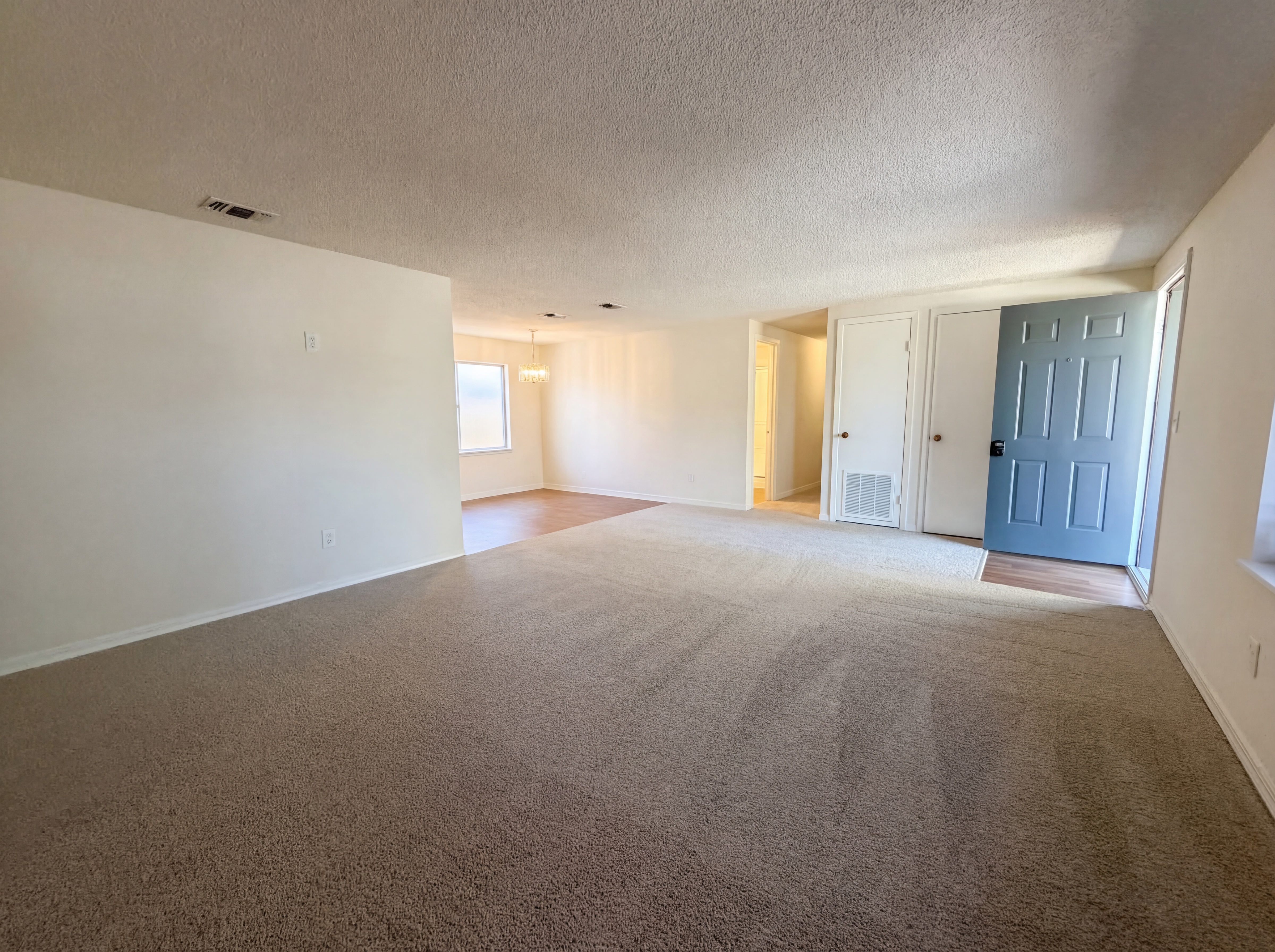 Photo 6 of 19 of 4240 Key Vega Ct, Jacksonville, FL
