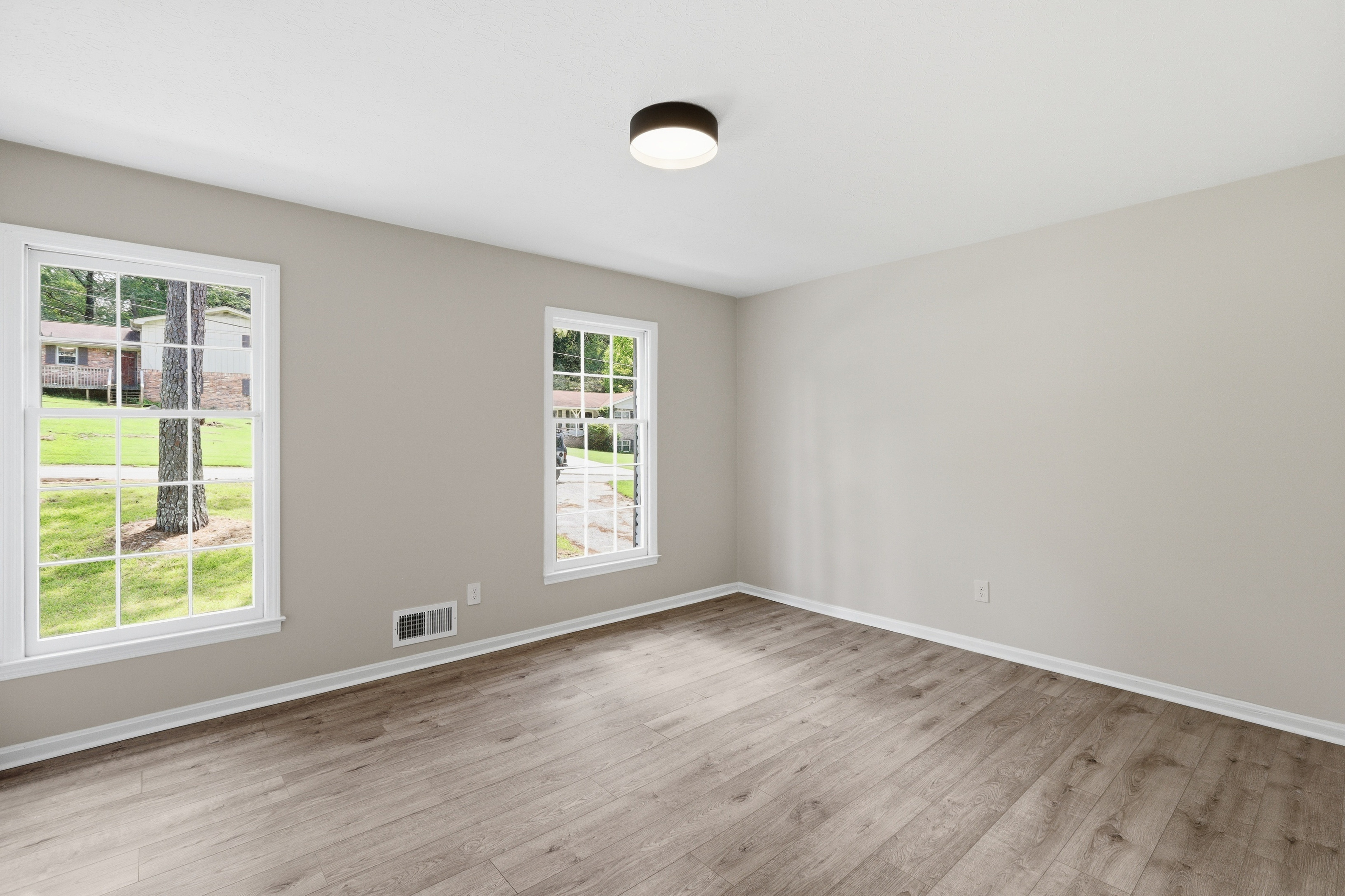 Photo 15 of 27 of 3300 S Whisper Dr, Douglasville, GA