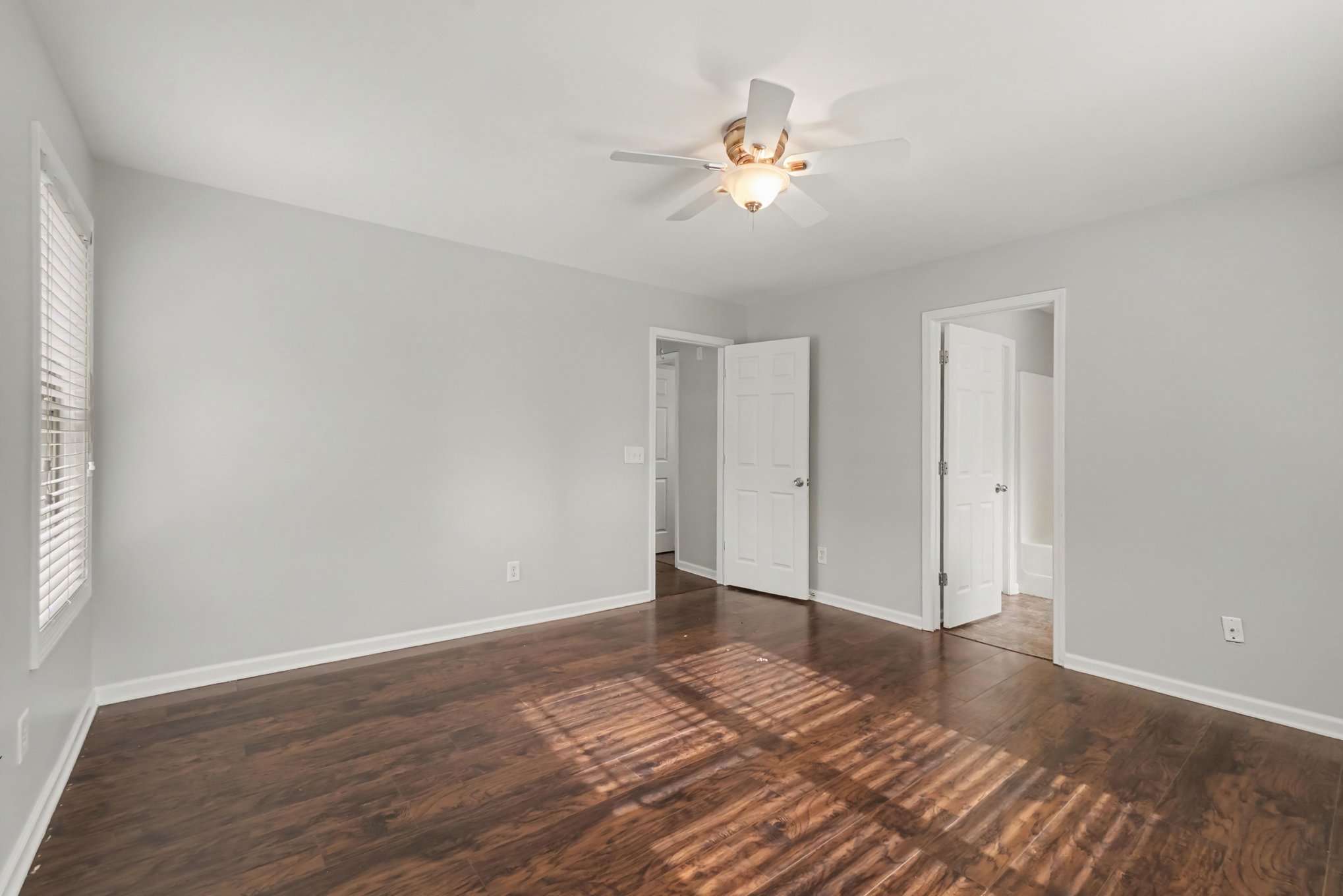 Photo 8 of 17 of 202 W Marietta St, Canton, GA