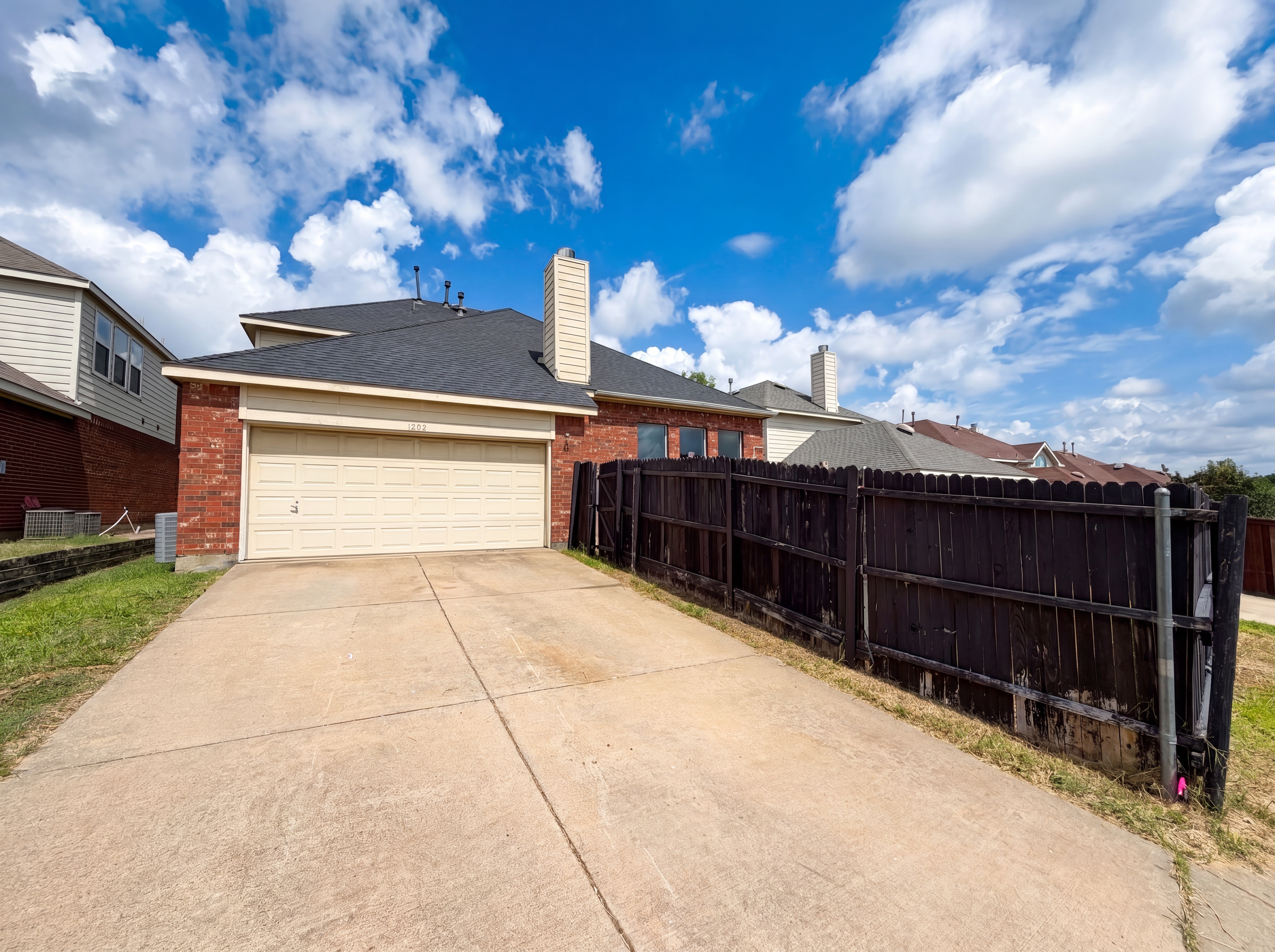 Photo 20 of 22 of 1202 McCormick St, Garland, TX