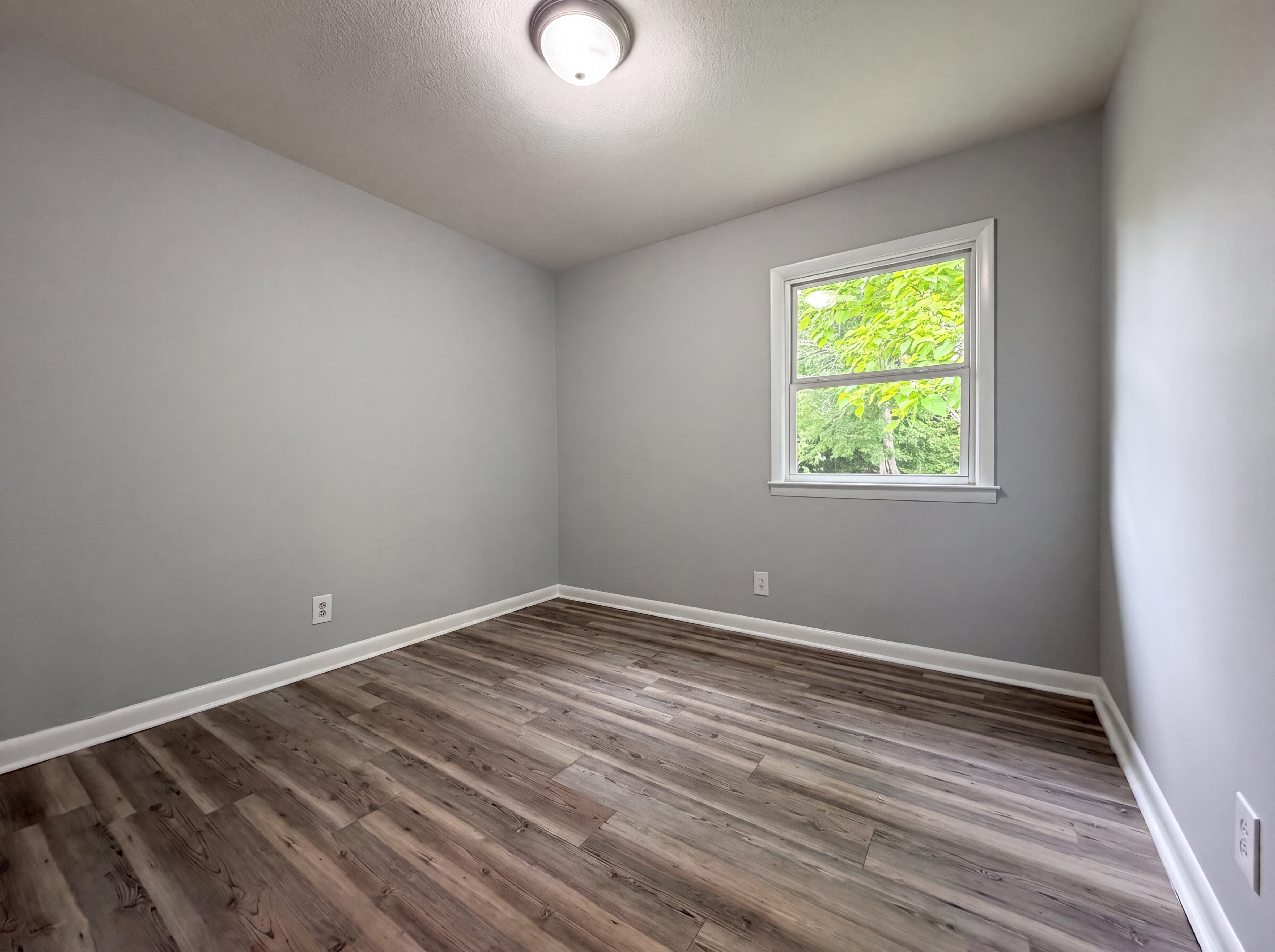 Photo 4 of 16 of 303 Stancil St, Smithfield, NC