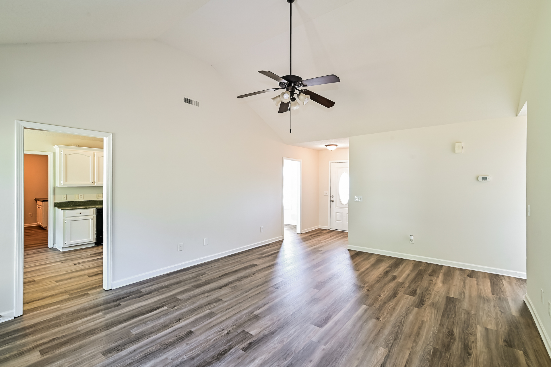 Photo 7 of 21 of 3430 Tucker St, Dalzell, SC