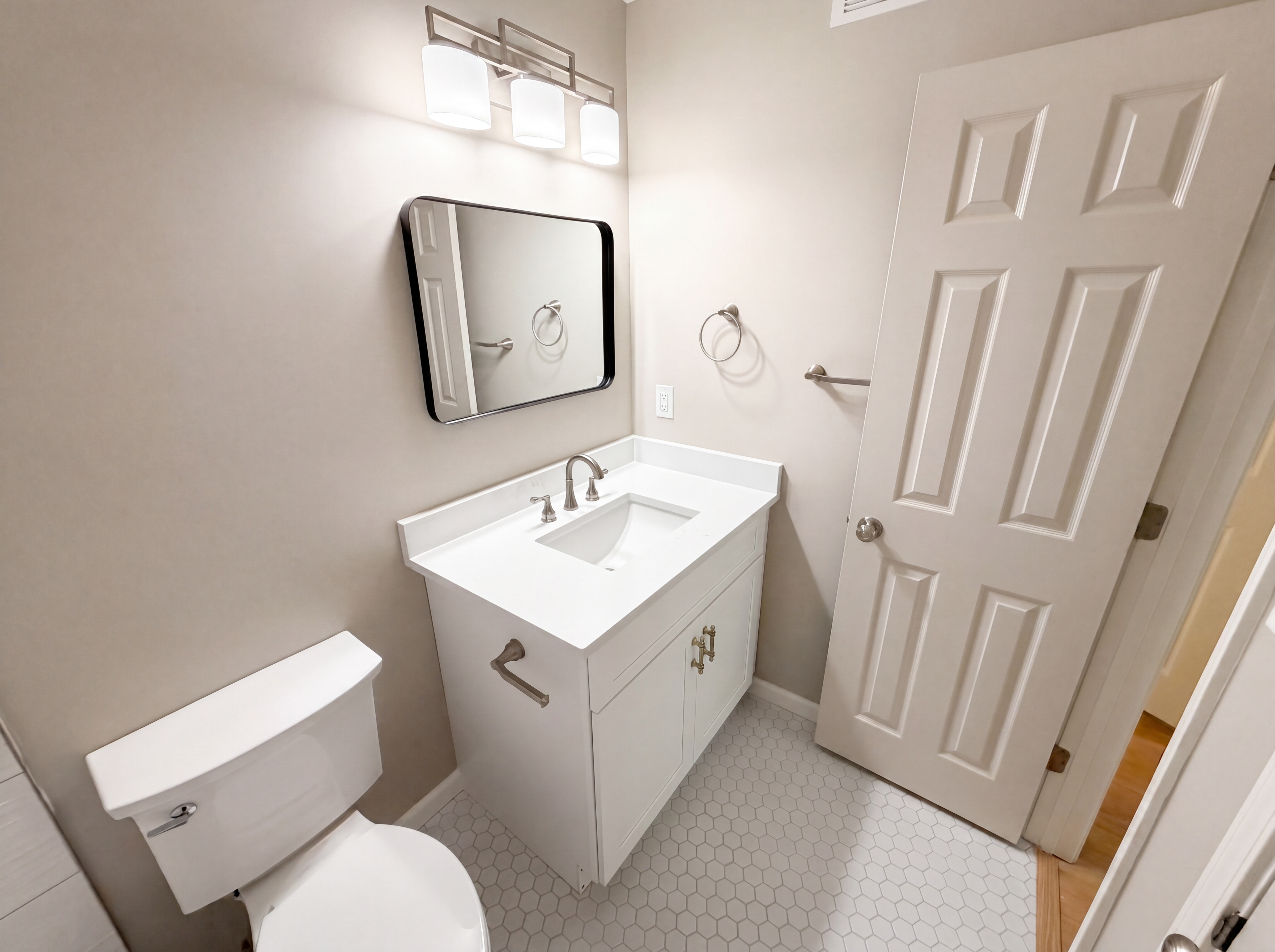 Photo 6 of 25 of 1128 Weatherstone Dr NE, Atlanta, GA