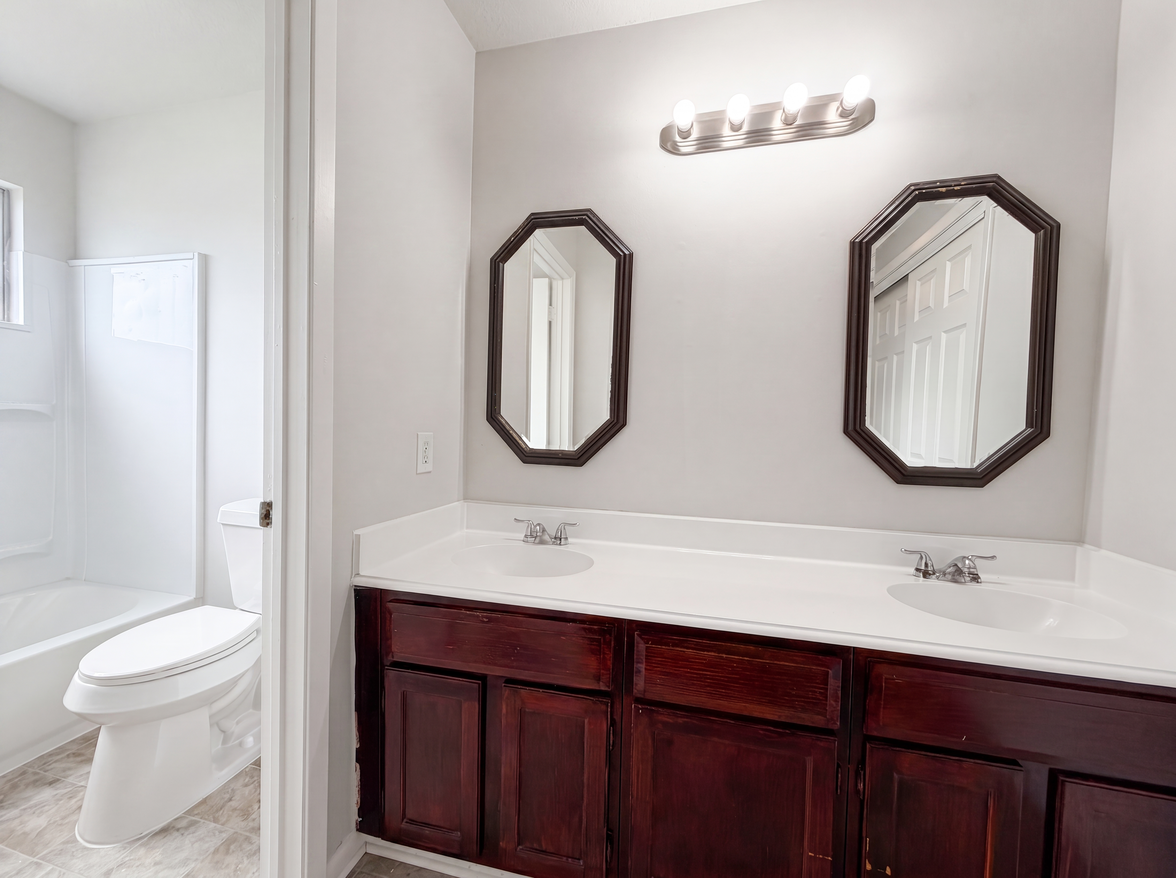Photo 15 of 21 of 807 Mountain Meadows Dr, Katy, TX