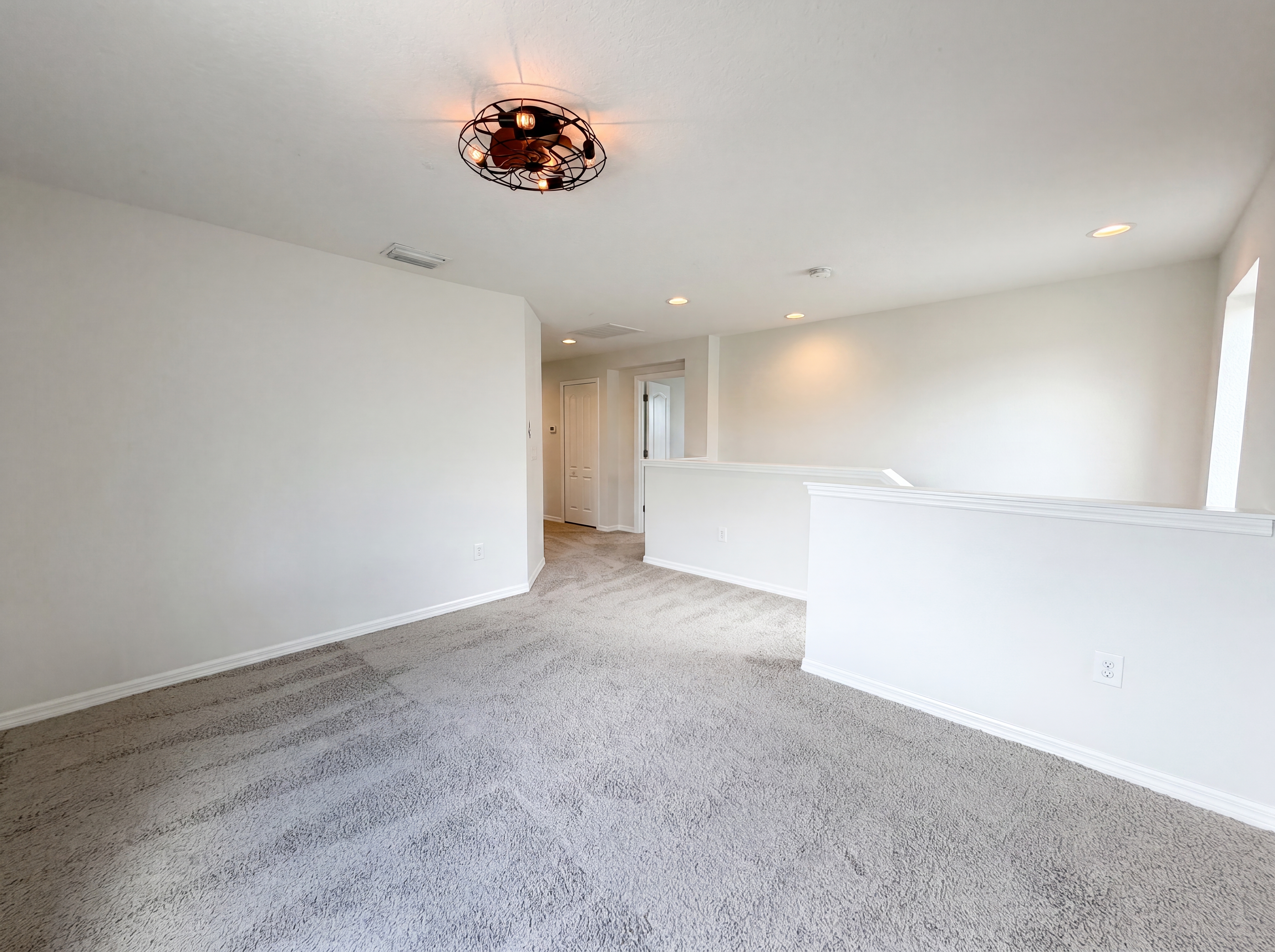 Photo 13 of 29 of 14207 Alistar Manor Dr, Wimauma, FL