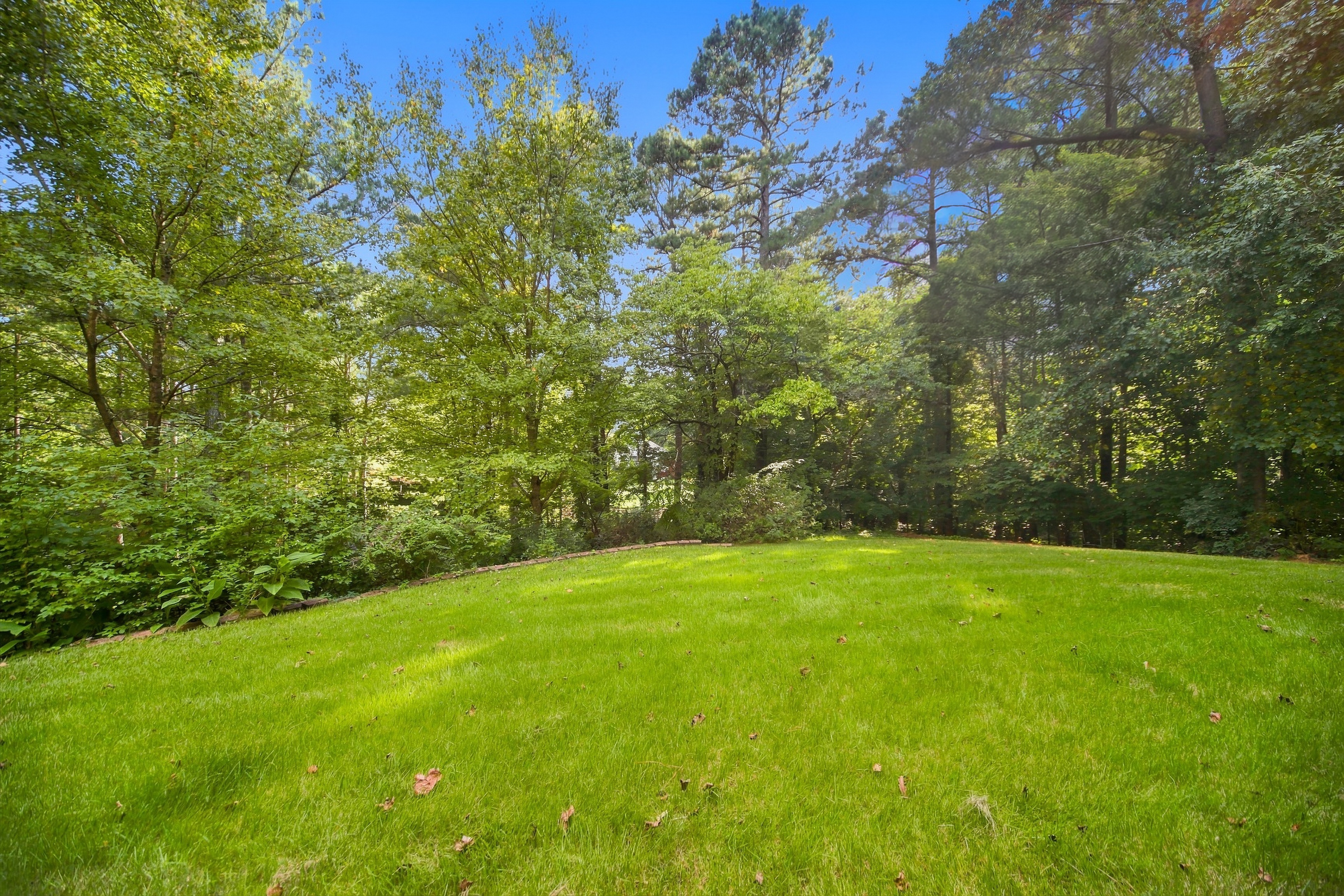 Photo 41 of 45 of 3335 Trails End Rd NE, Roswell, GA