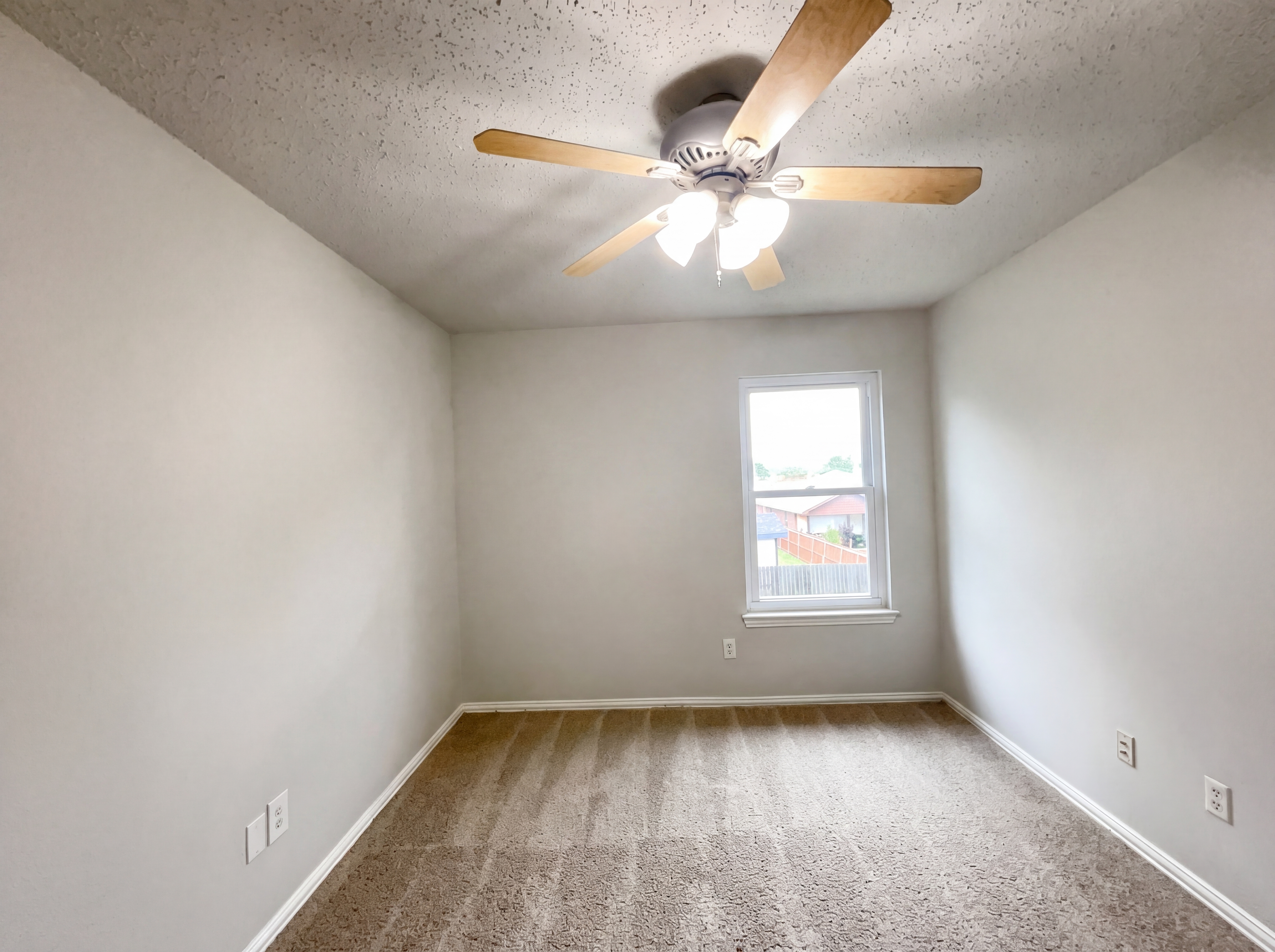 Photo 9 of 19 of 1405 Turtle Cove Dr, Little Elm, TX