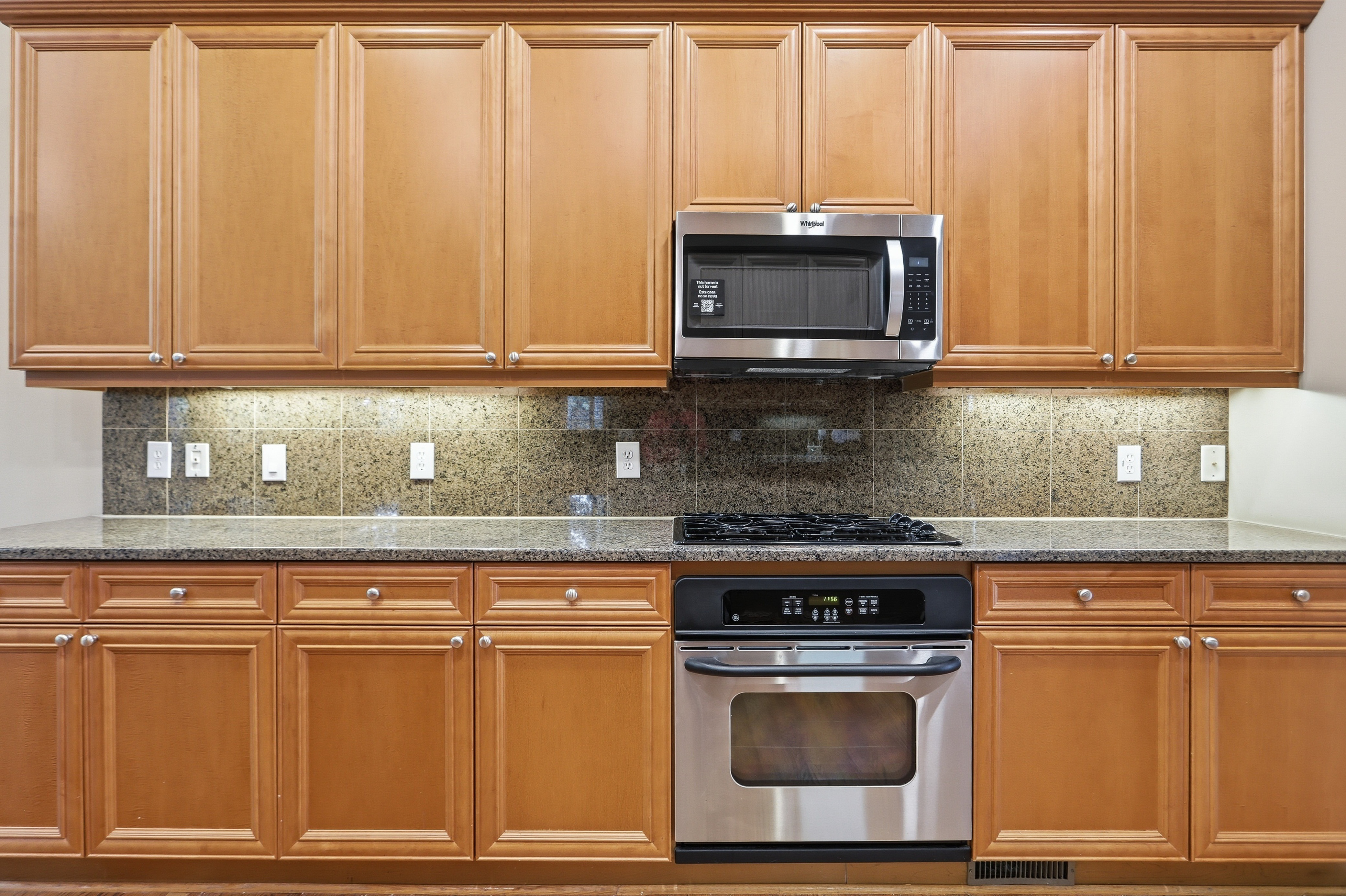 Photo 13 of 46 of 3011 Riverstone Trl, Atlanta, GA