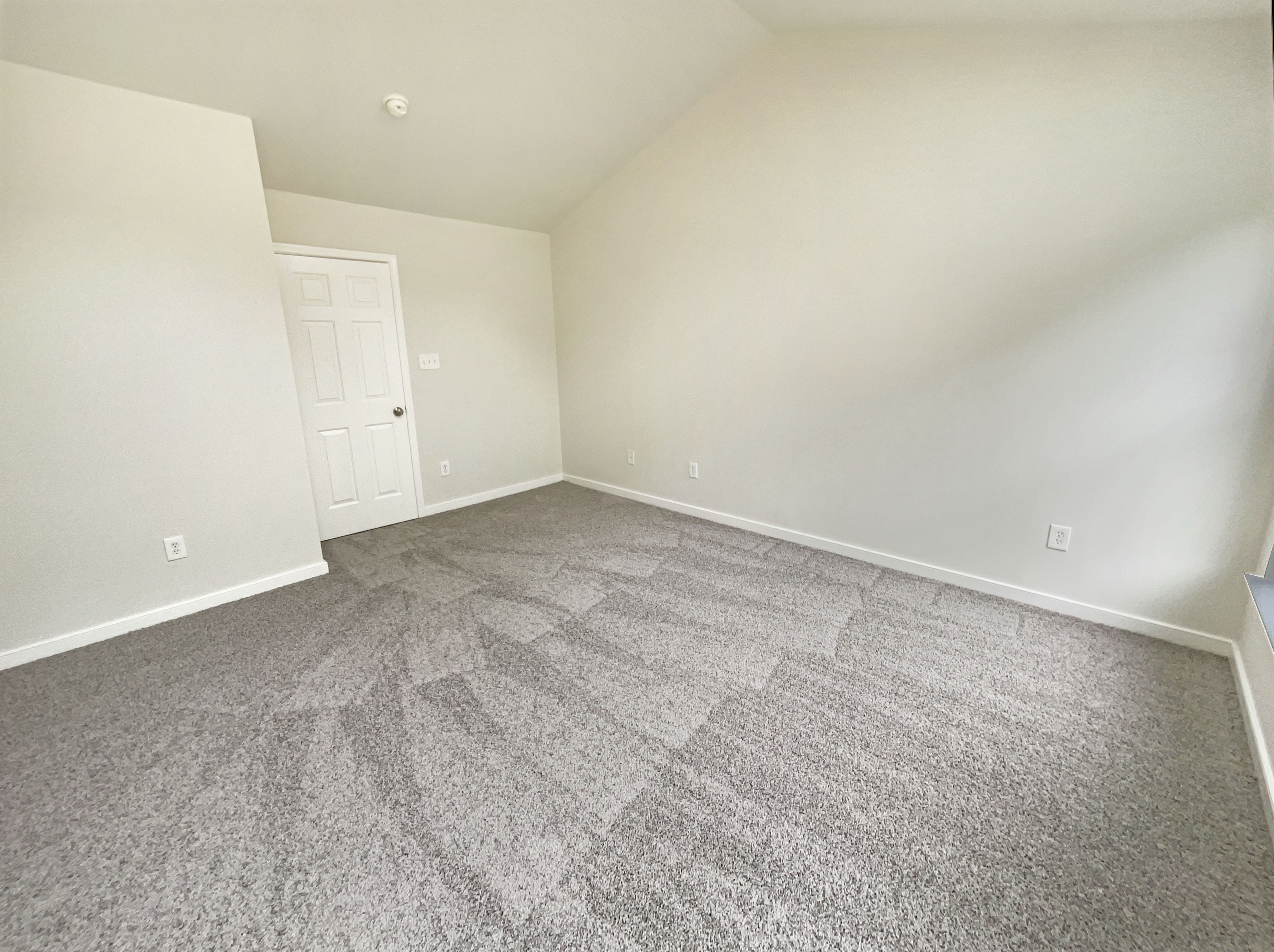 Photo 17 of 22 of 4116 Dominion Townes Cir, Richmond, VA