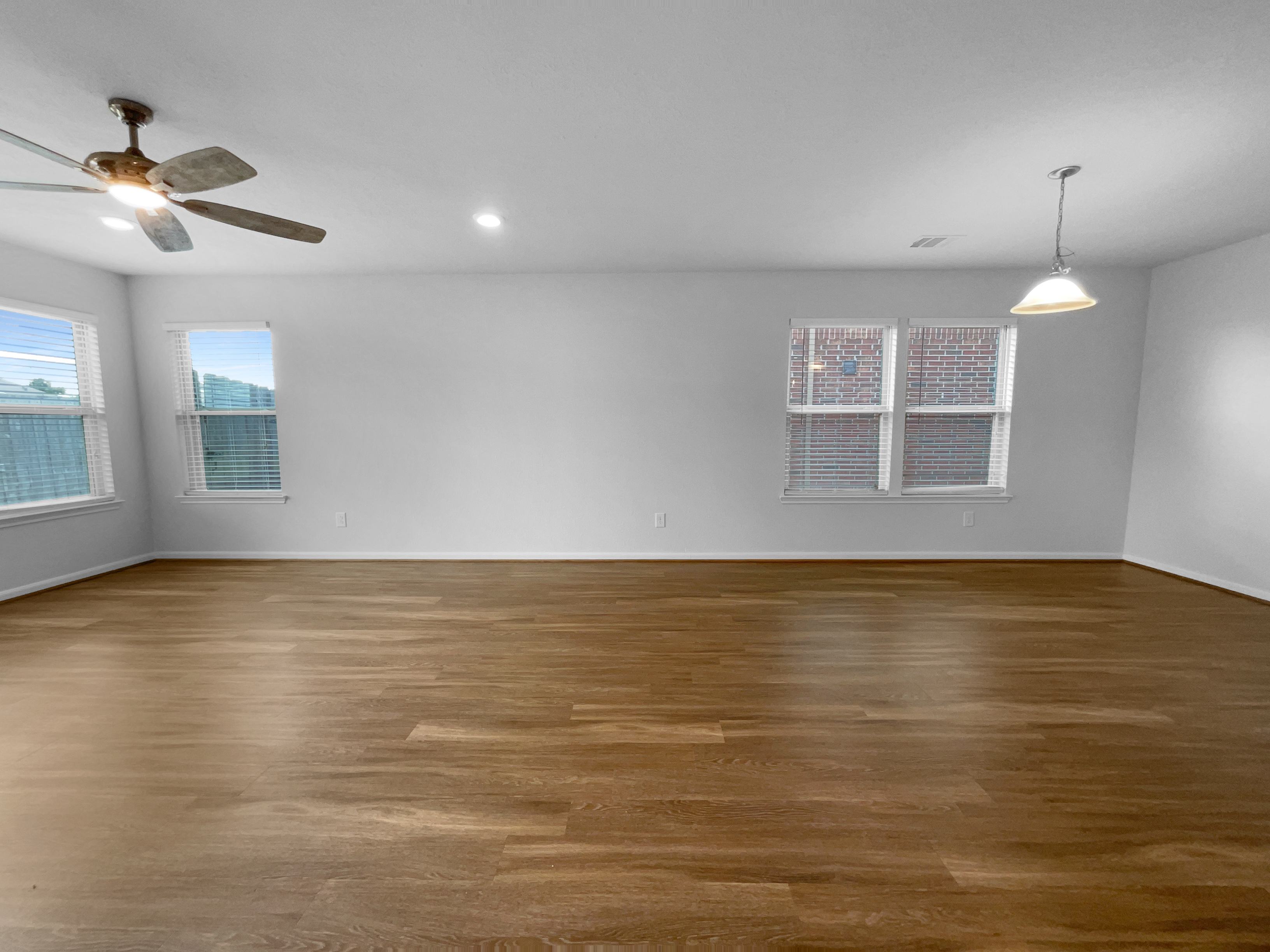 Photo 15 of 19 of 25621 Ramsey Heights Way, Porter, TX
