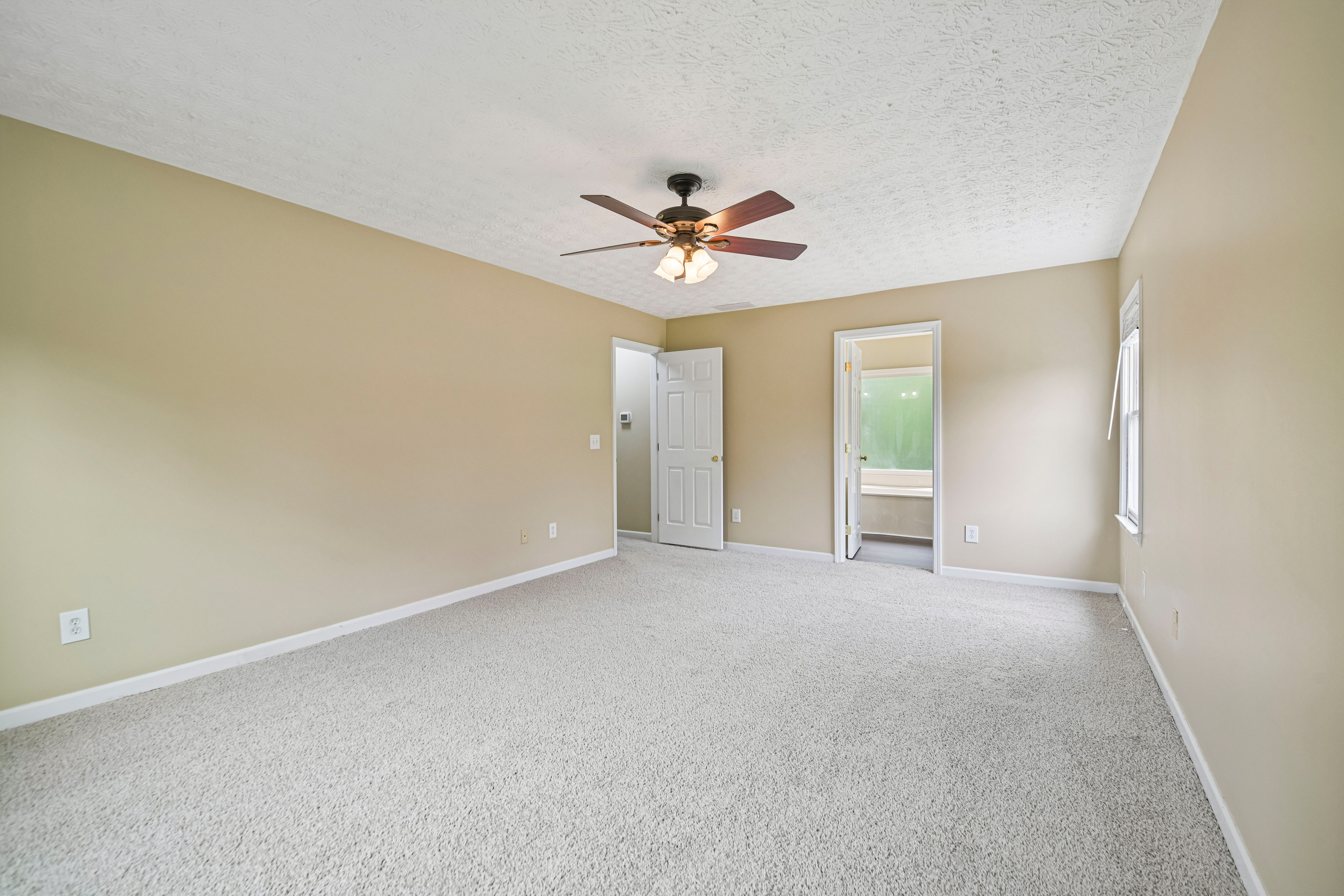 Photo 18 of 34 of 2321 Murdock Rd, Marietta, GA