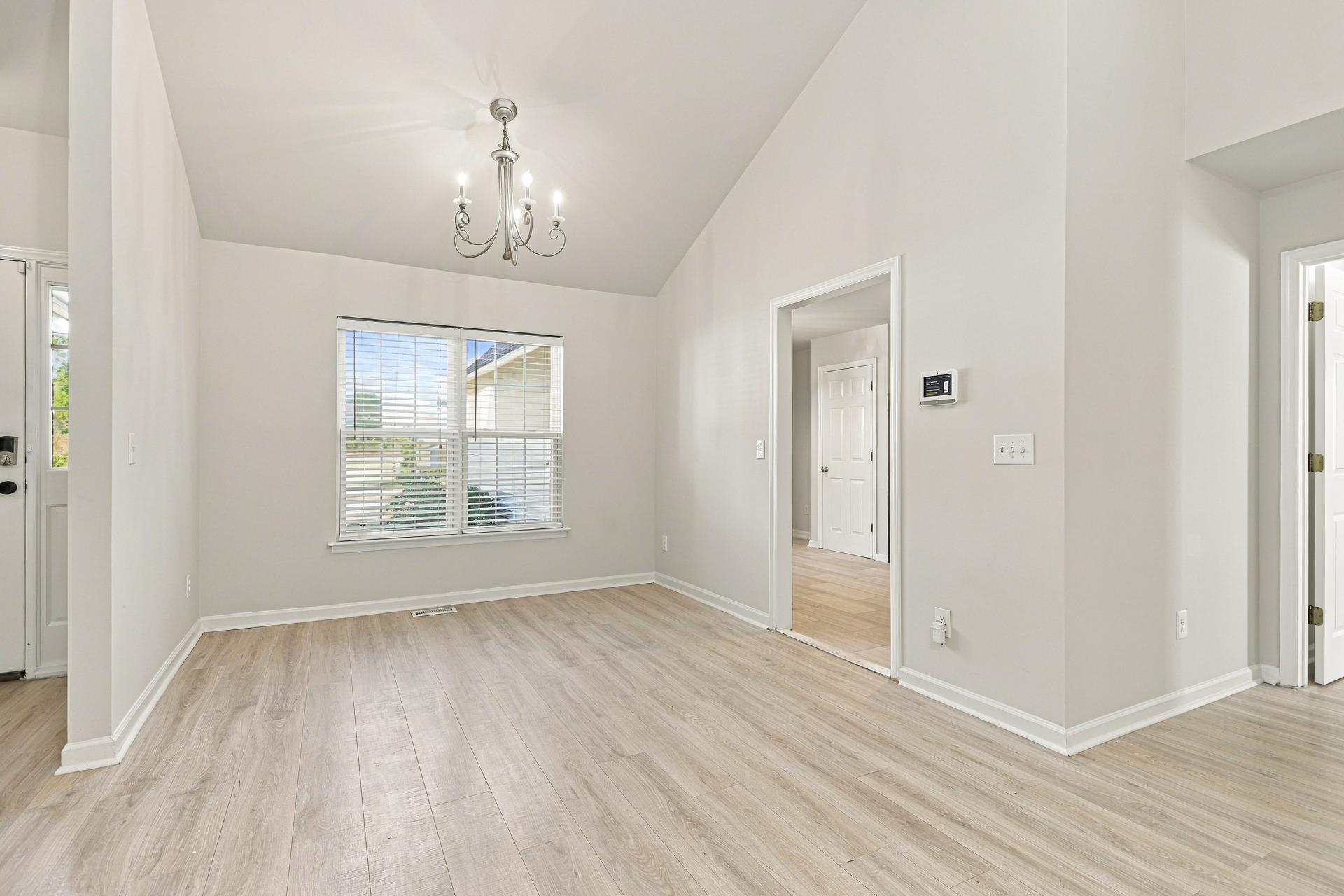 Photo 12 of 20 of 503 Plateau Dr, Greenville, NC